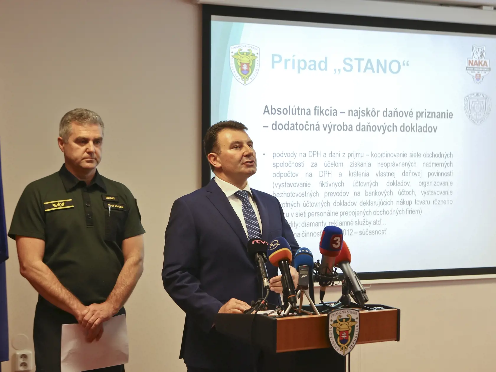 Exšéf Finančnej správy František Imrecze mal hovoriť o úplatkoch na úrade.