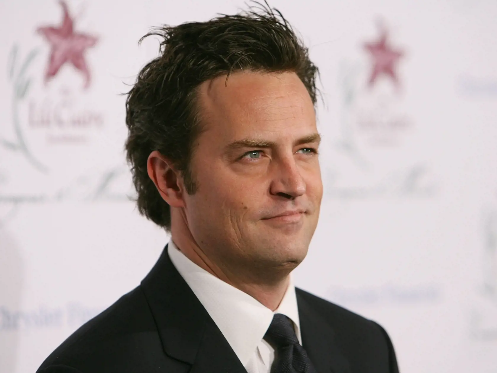 Matthew Perry zomrel vo veku 54 rokov.