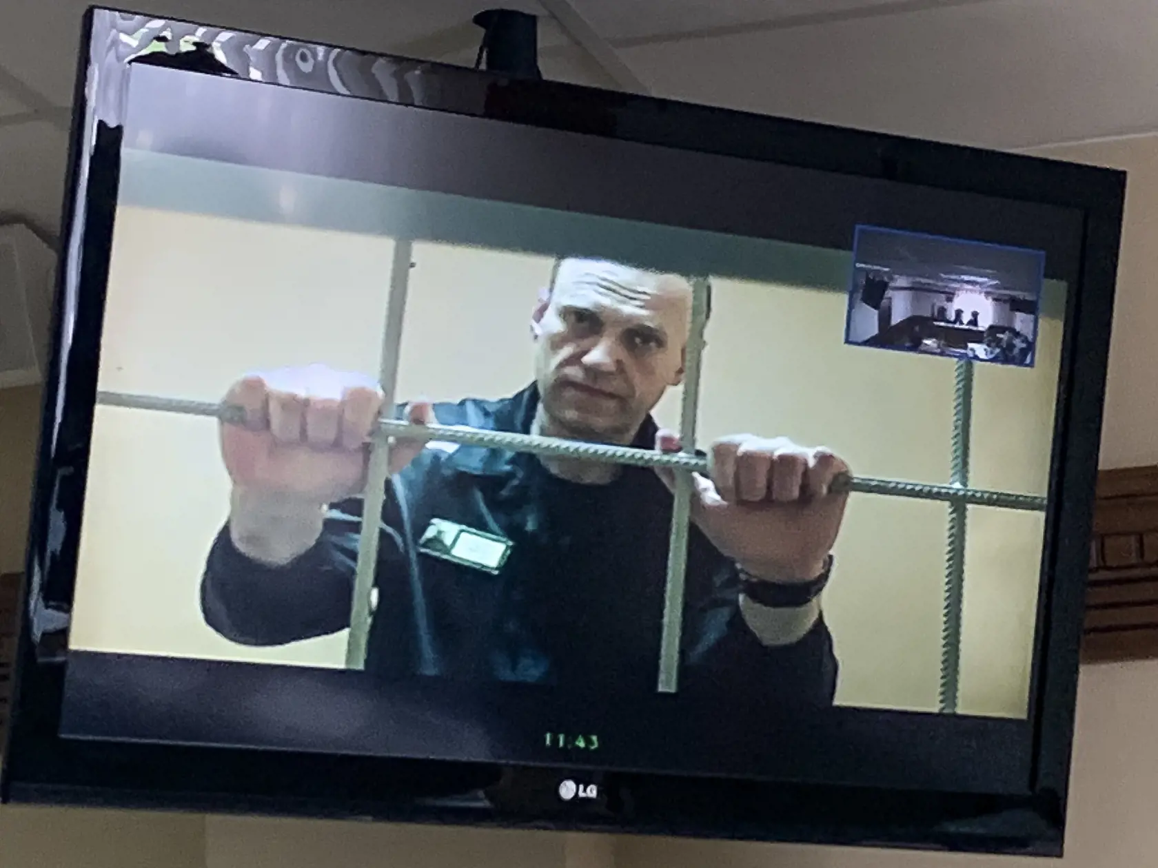 PK 7 Vladimír - Ruský opozičný líder Alexej Navaľnyj sa nachádza vo väzení počas videoprenosu zo súdnej siene v ruskom meste Vladimír východne od Moskvy v utorok 7. júna 2022. Súd vo Vladimirskej oblasti v utorok zamietol odvolanie Navaľného proti rozhodnutiu označiť ho za "osobu náchylnú na páchanie zločinov teroristickej alebo extrémistickej povahy". FOTO TASR/AP

Russian opposition leader Alexei Navalny appears from prison on a video link provided by the Russian Federal Penitentiary Service, 