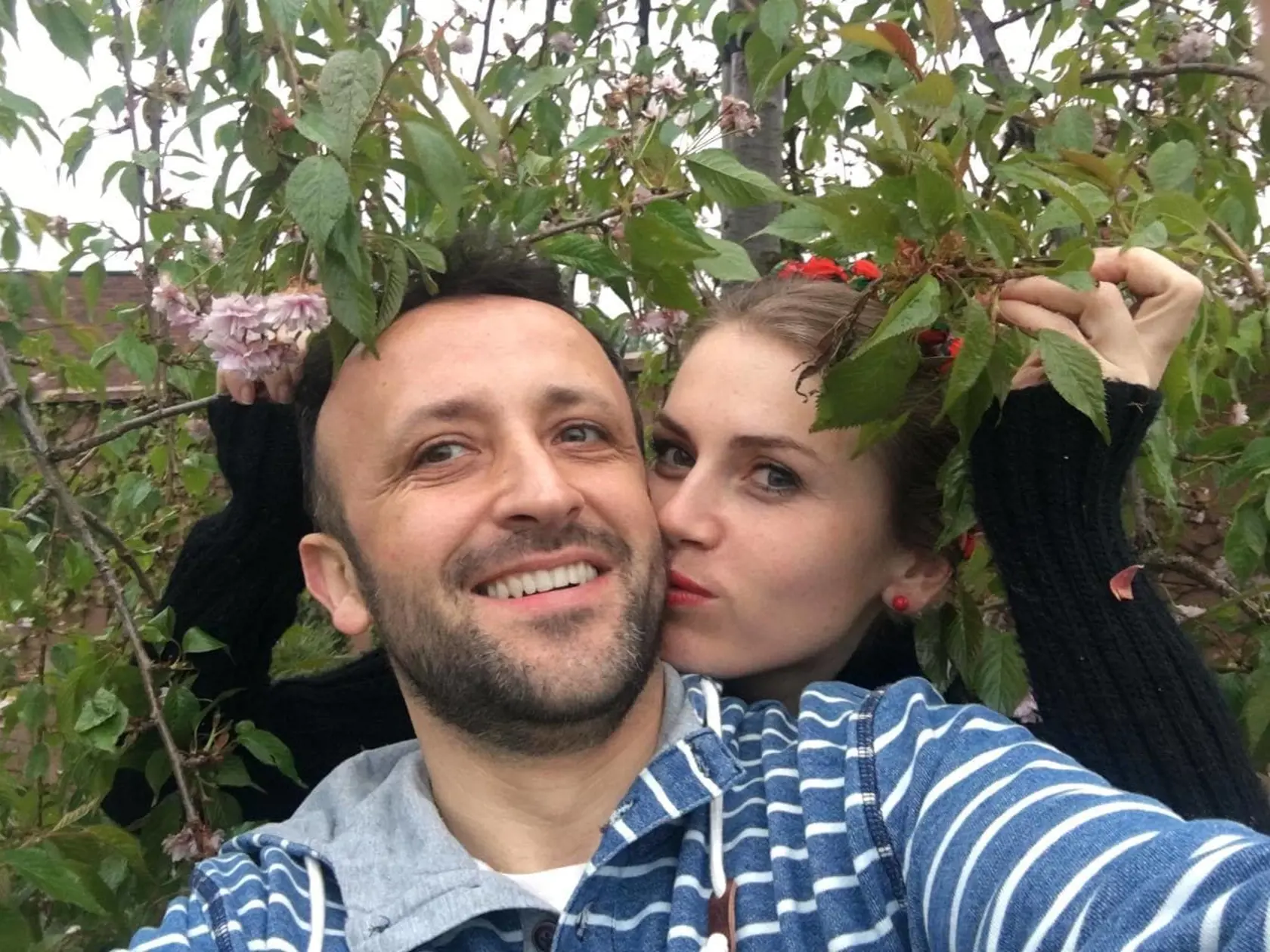 Ondrej Kandráč s manželkou Erikou.