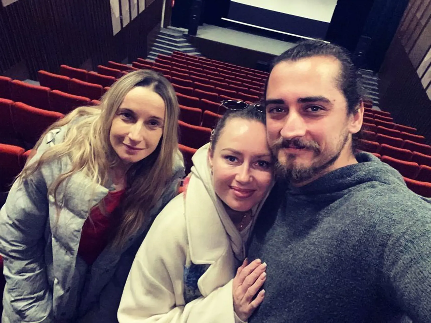 Natália a Michal sa stanú v decembri rodičmi dievčatka. "Chceli sme sa vám pochváliť, že prišiel pre nás ten čas. Prišiel bocian a priniesol nám Bubinku. Takže už sme Kuki a Bubi a Bubinka. Mikuláš tohtoročný nám prinesie malú šamanku."