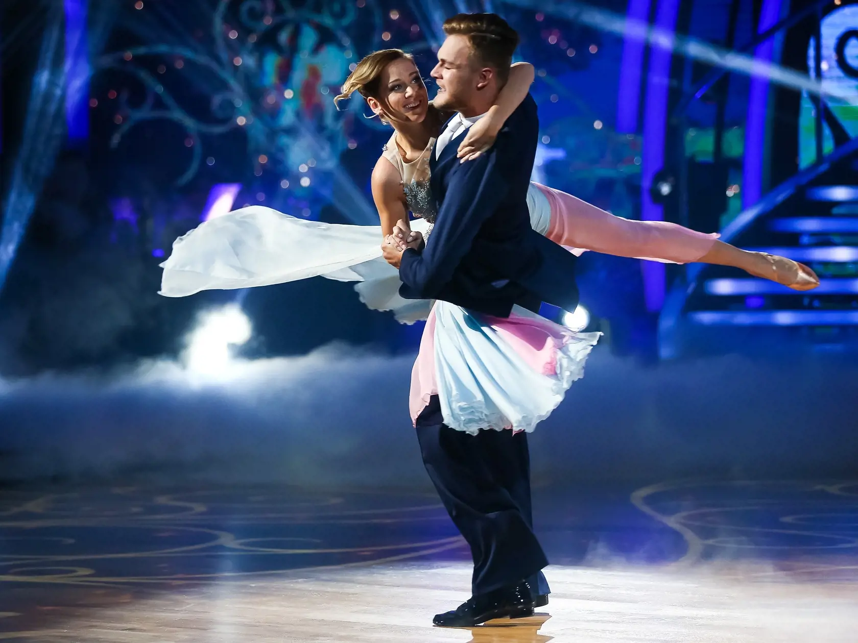 1.kolo tanečnej súťaže celebrít Lets Dance v Bratislavskej Inchebe. Na snímke Emma Drobná a Filip Buránsky