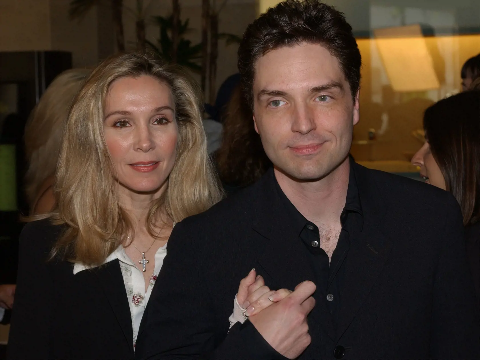 Filmovú Penny si zahrala anečnica, speváčka a herečka Cynthia Rhodes. Na snímke s exmanželom, spevákom Richardom Marxom.