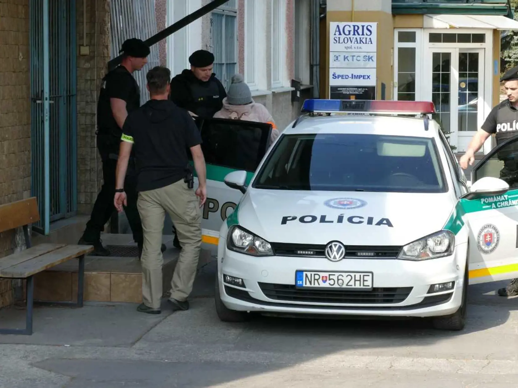 Alena Zsuzsovú si opäť v Nitre podali elitní policajti