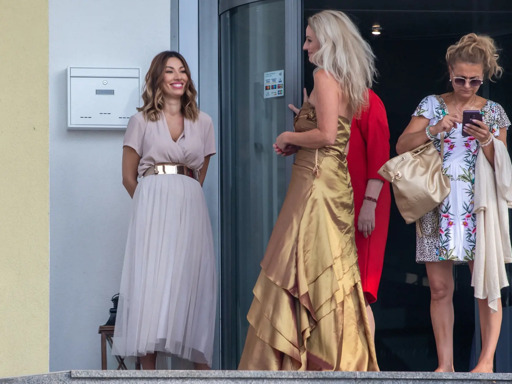 Na snímke je Daniela Christová počas oslavy svojej mamy Ivany Cristovej