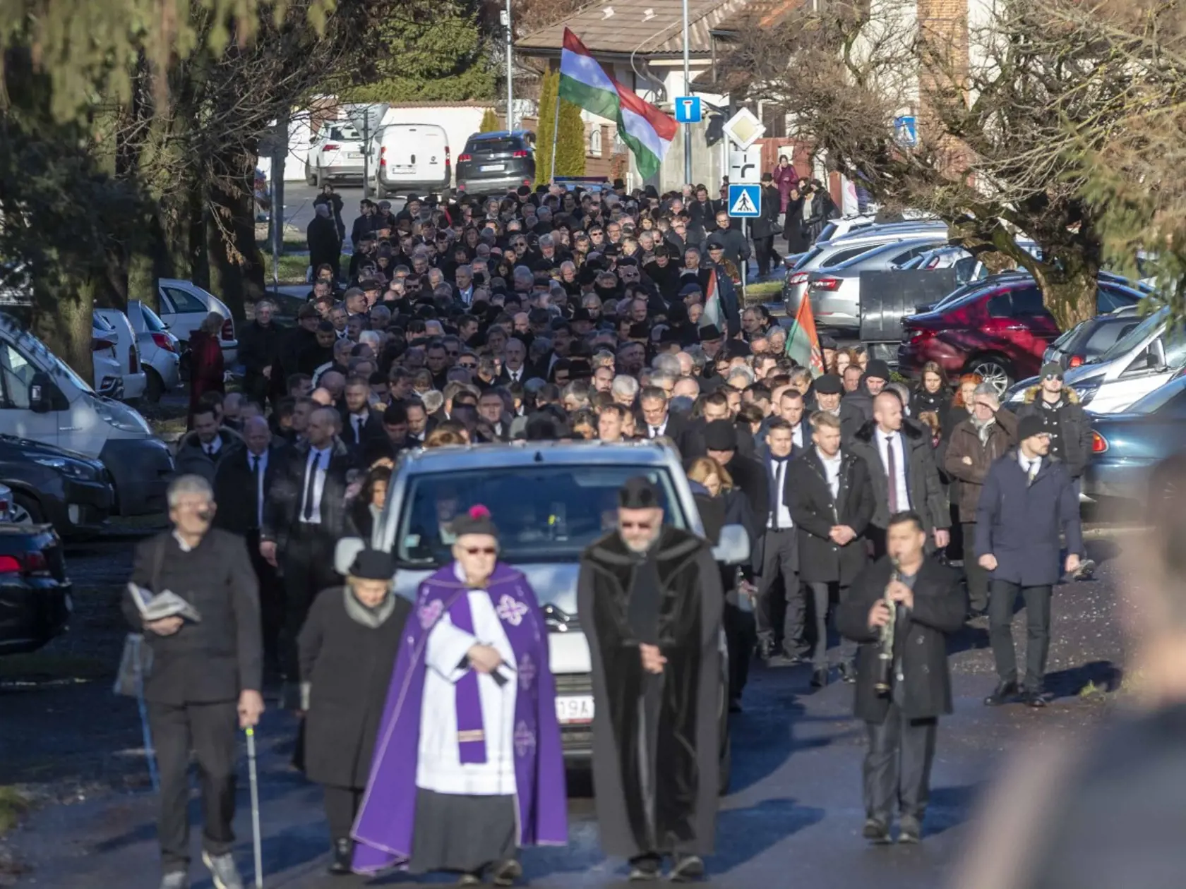 V utorok (17.1.2023) sa konal pohreb politika Miklósa Duraya v Lučenci.