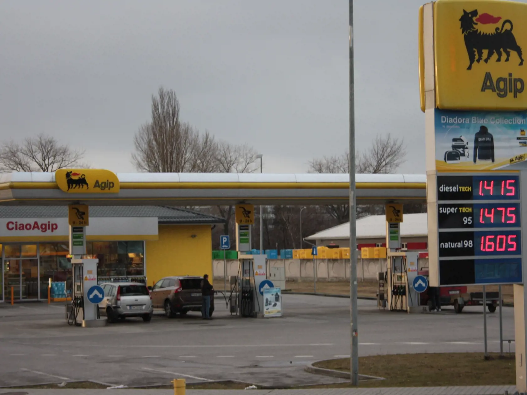 Extra zdražovanie na benzínkach zatiaľ nie je reálne.