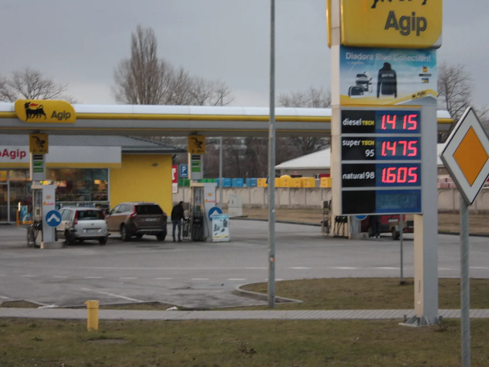 Extra zdražovanie na benzínkach zatiaľ nie je reálne.