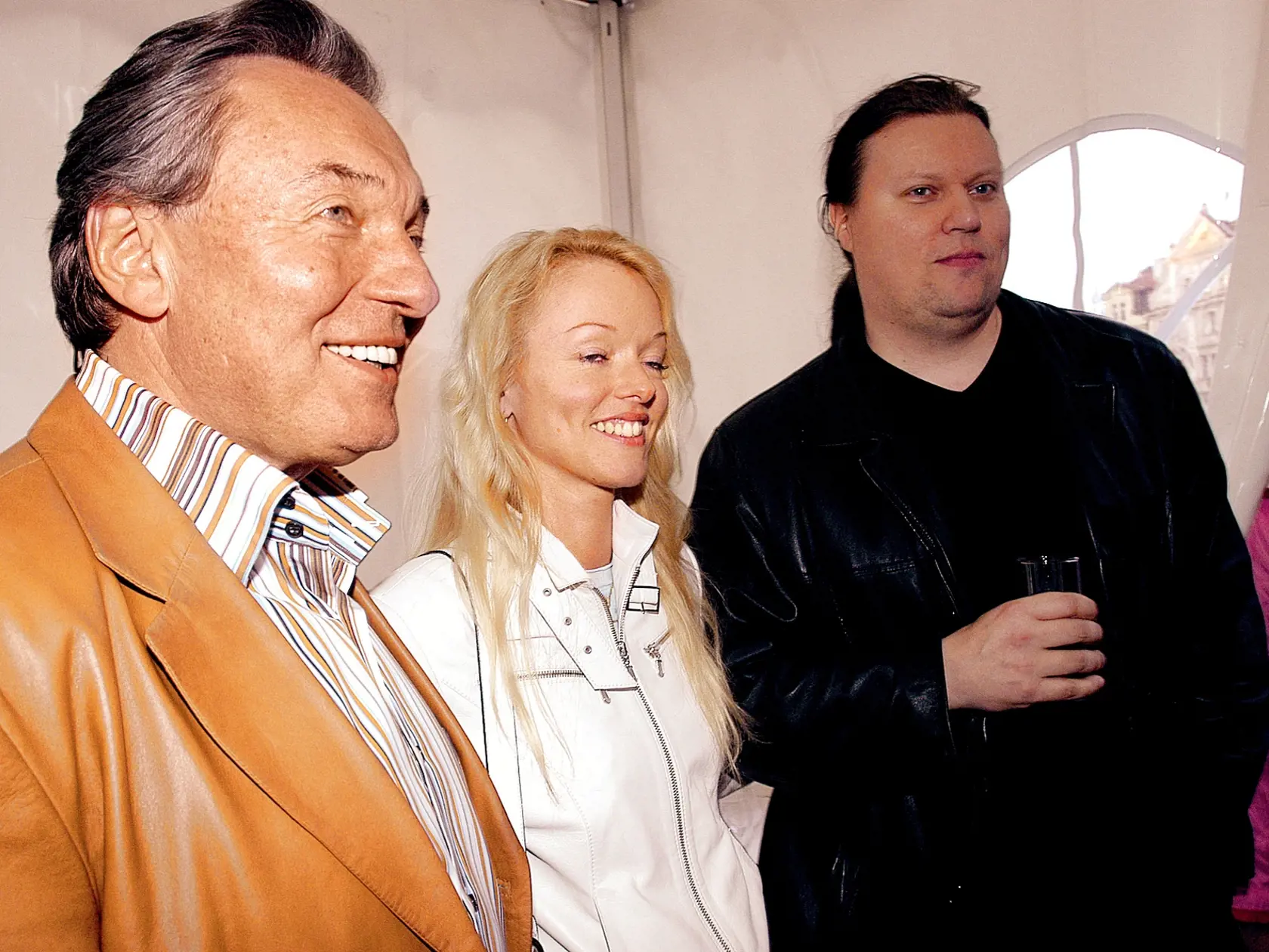 Karel Gott s najstaršou dcérou Dominikou a jej ex Timom.