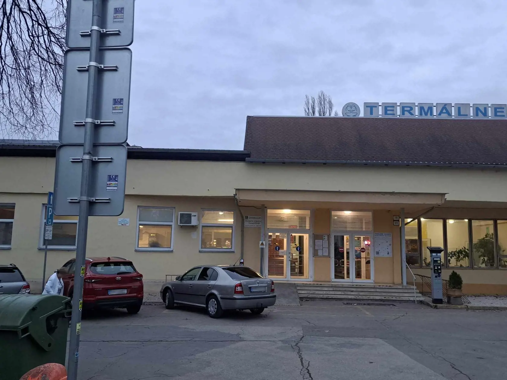 V Komárne žijú obyvatelia mesta doslova pod tikajúcou bombou.