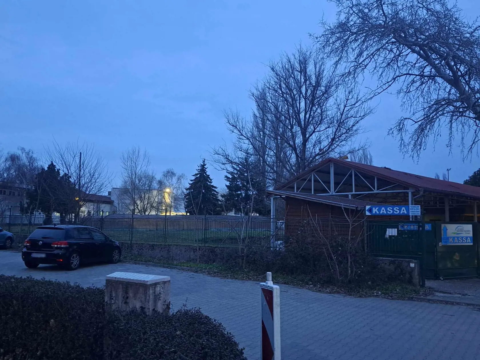 V Komárne žijú obyvatelia mesta doslova pod tikajúcou bombou.