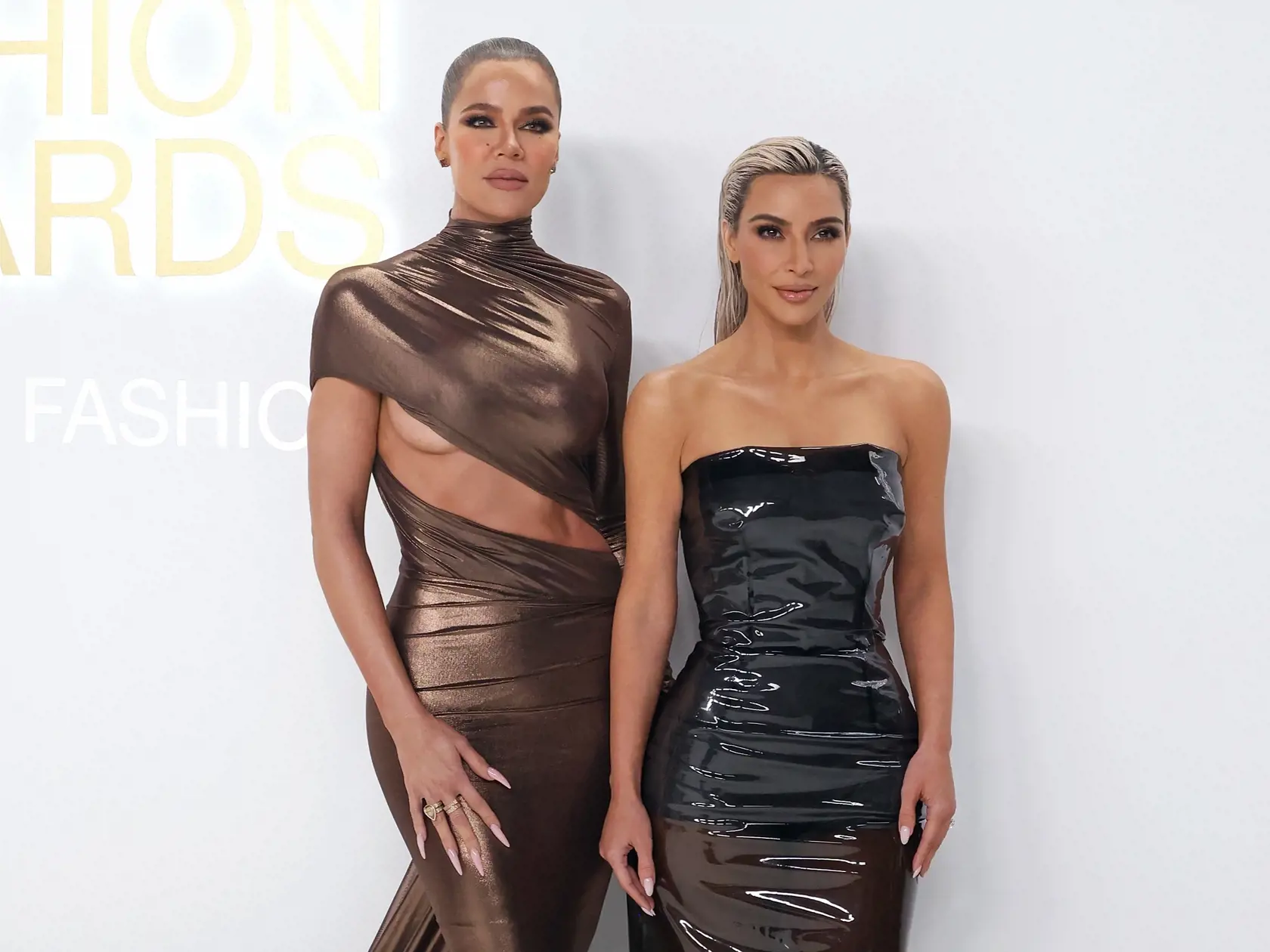 Sestry Kardashianové. Kim a Khloe