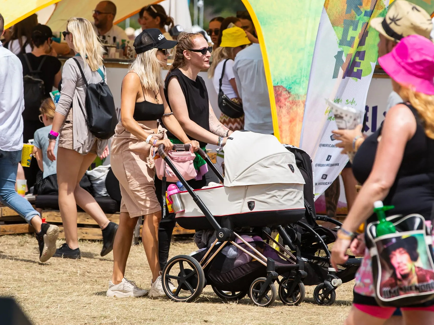 Tretí deň hudobného festivalu "POHODA 2022" na letisku v Trenčíne. Na snímke Ivana Gáborík.