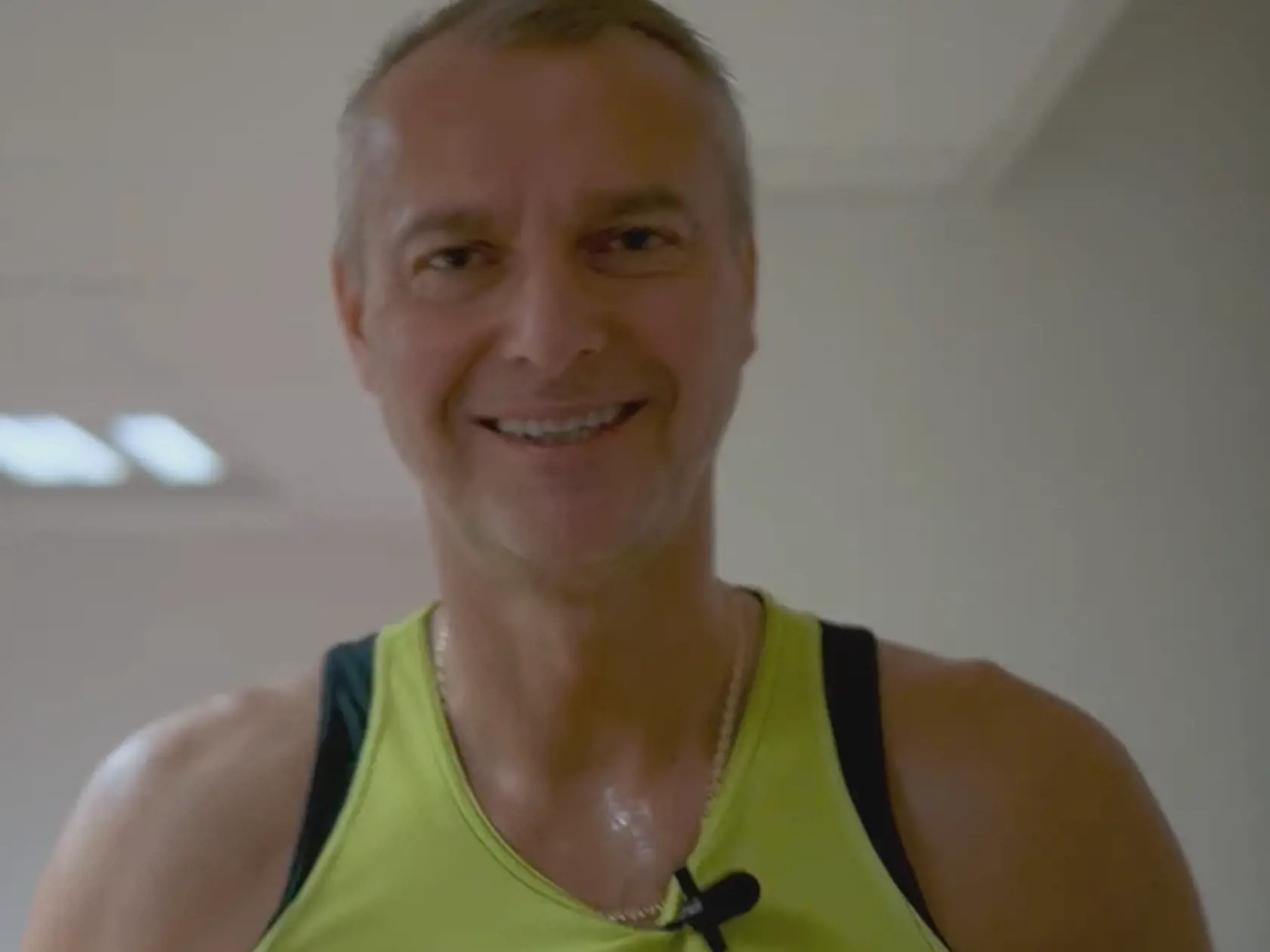 Richard Raši poslal pozdrav z fitnesscentra.