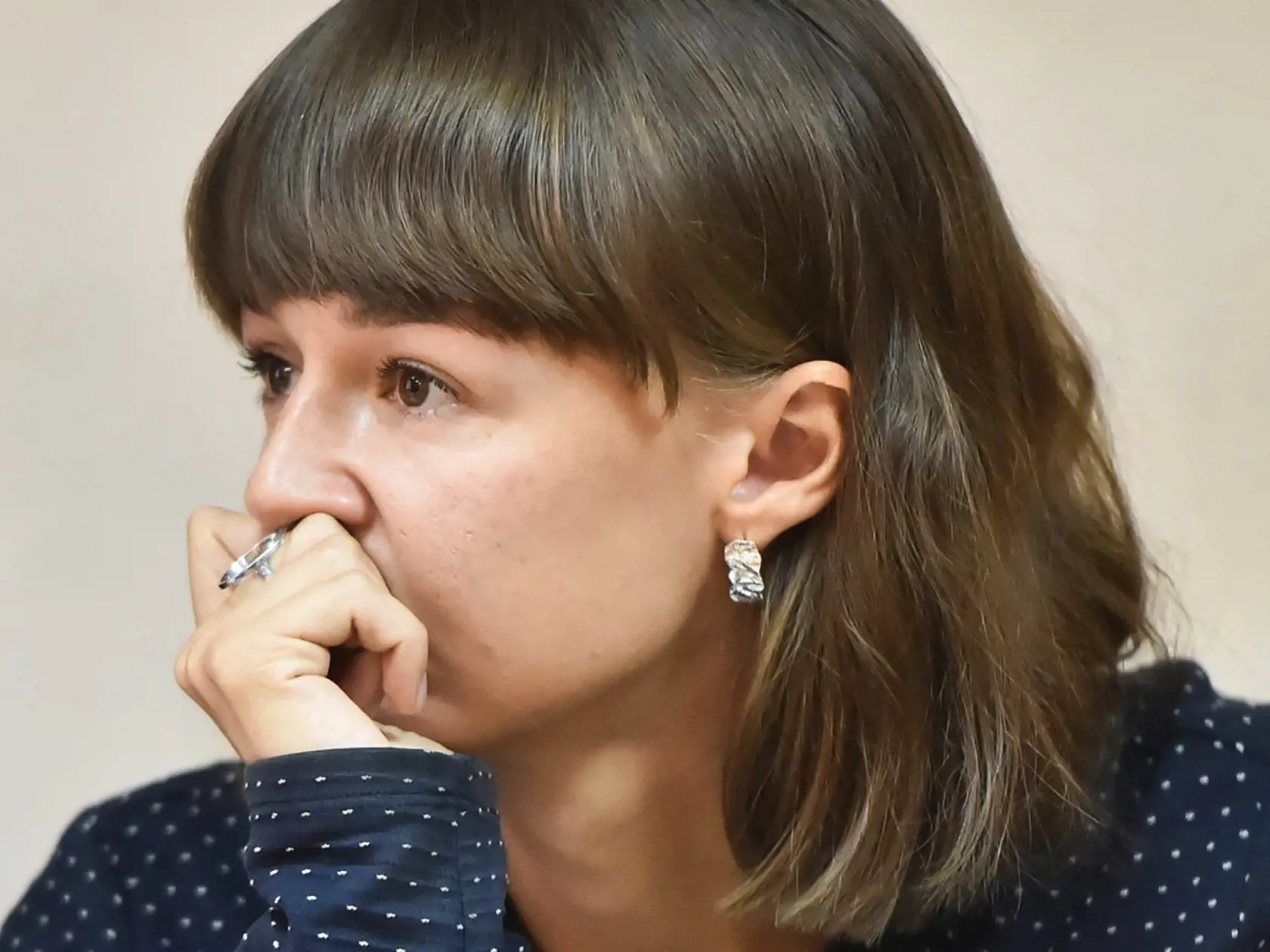 Ruský súd v piatok odsúdil spolupracovníčku opozičného lídra Alexeja Navaľného Xeniu Fadejevovú na deväť rokov odňatia slobody.