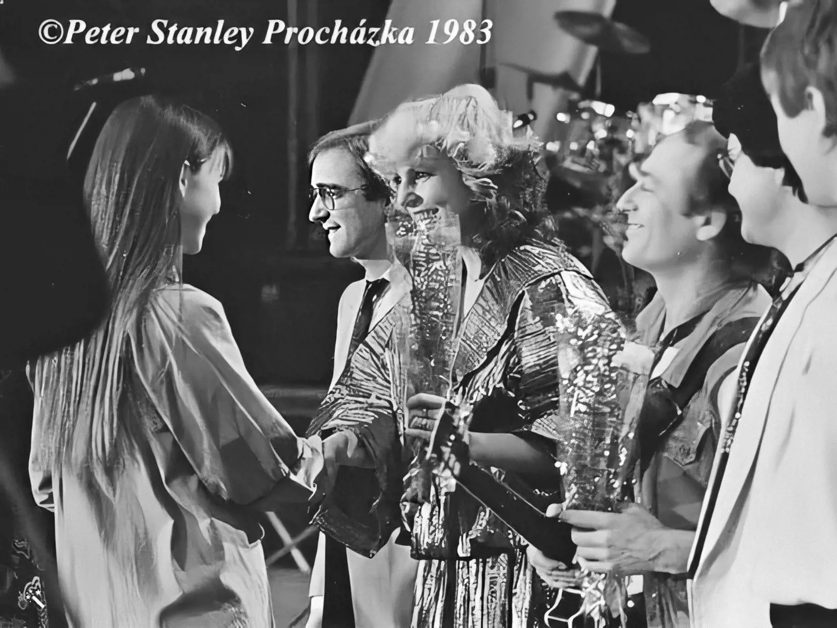 Miro Žbirka svojho legendárneho slávika získal po boku Hany Zagorovej. Speváčka sa v tom čase v relácii Aktuality vyjadrila, že miluje jeho pieseň Atlantída a úspech mu priala.