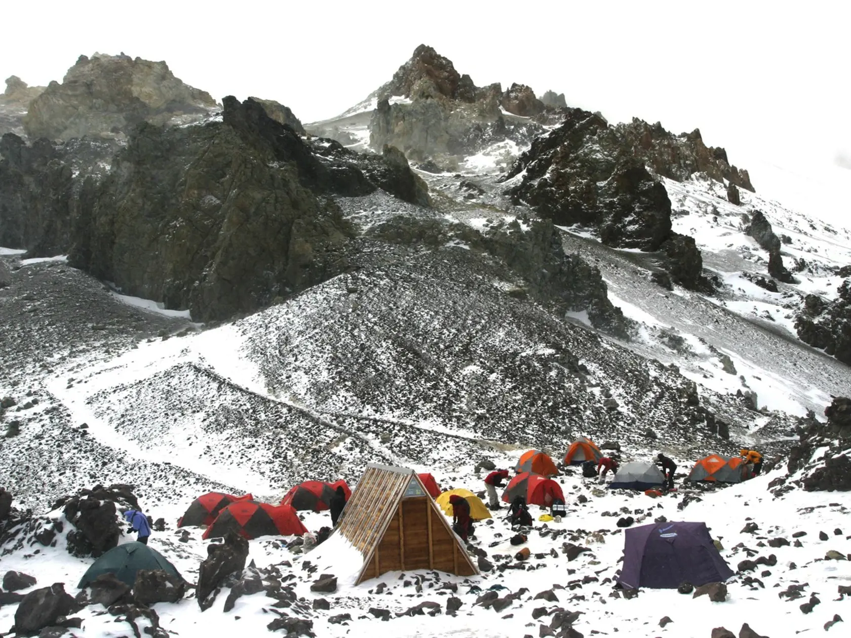Základný tábor pod horou Aconcagua