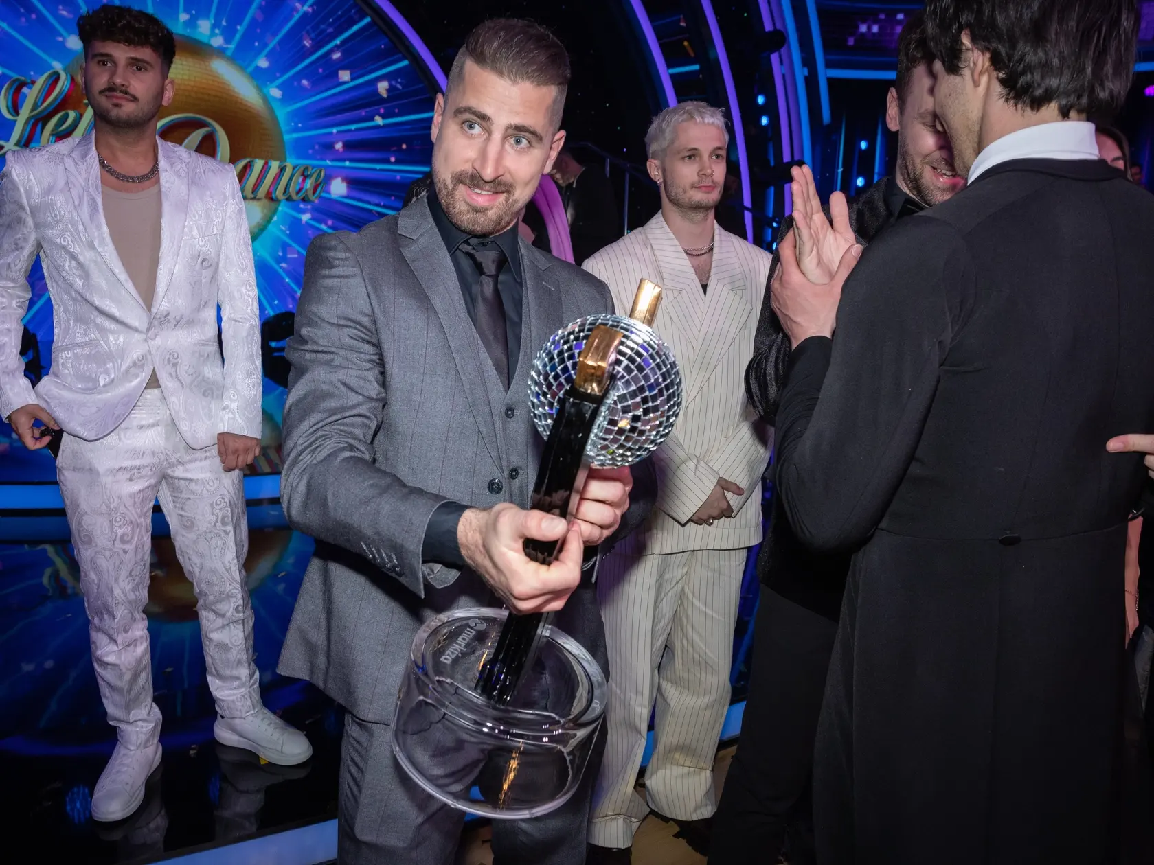 Let’s Dance - záverečné kolo tanečnej šou televízie Markíza, ktorej víťazným párom sa stal herec Kristián Baran s tanečnou partnerkou Dominikou Roškovou. Na snímke je Peter Sagan.