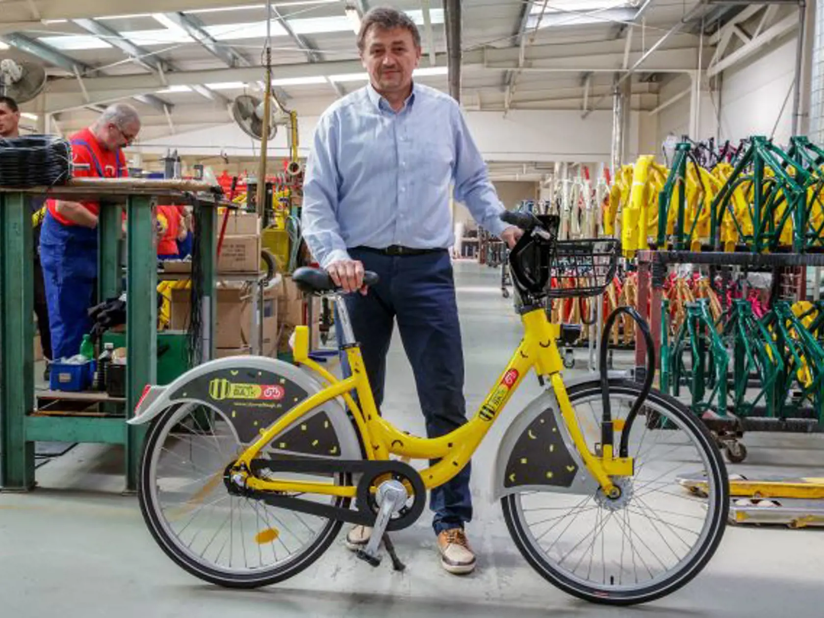 Majiteľ firmy, ktorá bicykle vyrába, Neuzer András, 