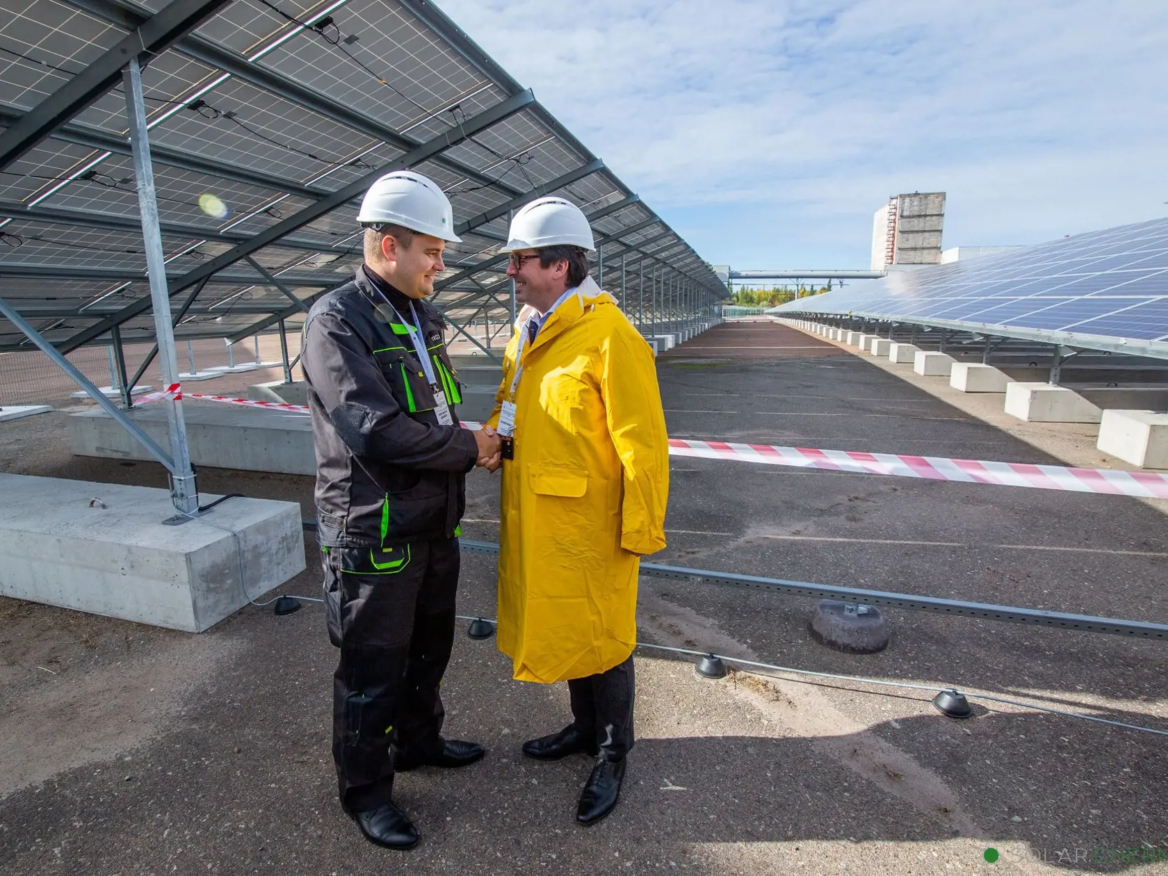 Miesto poznačené krvou a radiáciou je dodnes opustené kvôli kontaminácii. No napriek tomu tam vznikla nová elektráreň. Od 5. októbra sa tak v Černobyle opäť vyrába elektrina, no len za pomoci solárnych panelov.