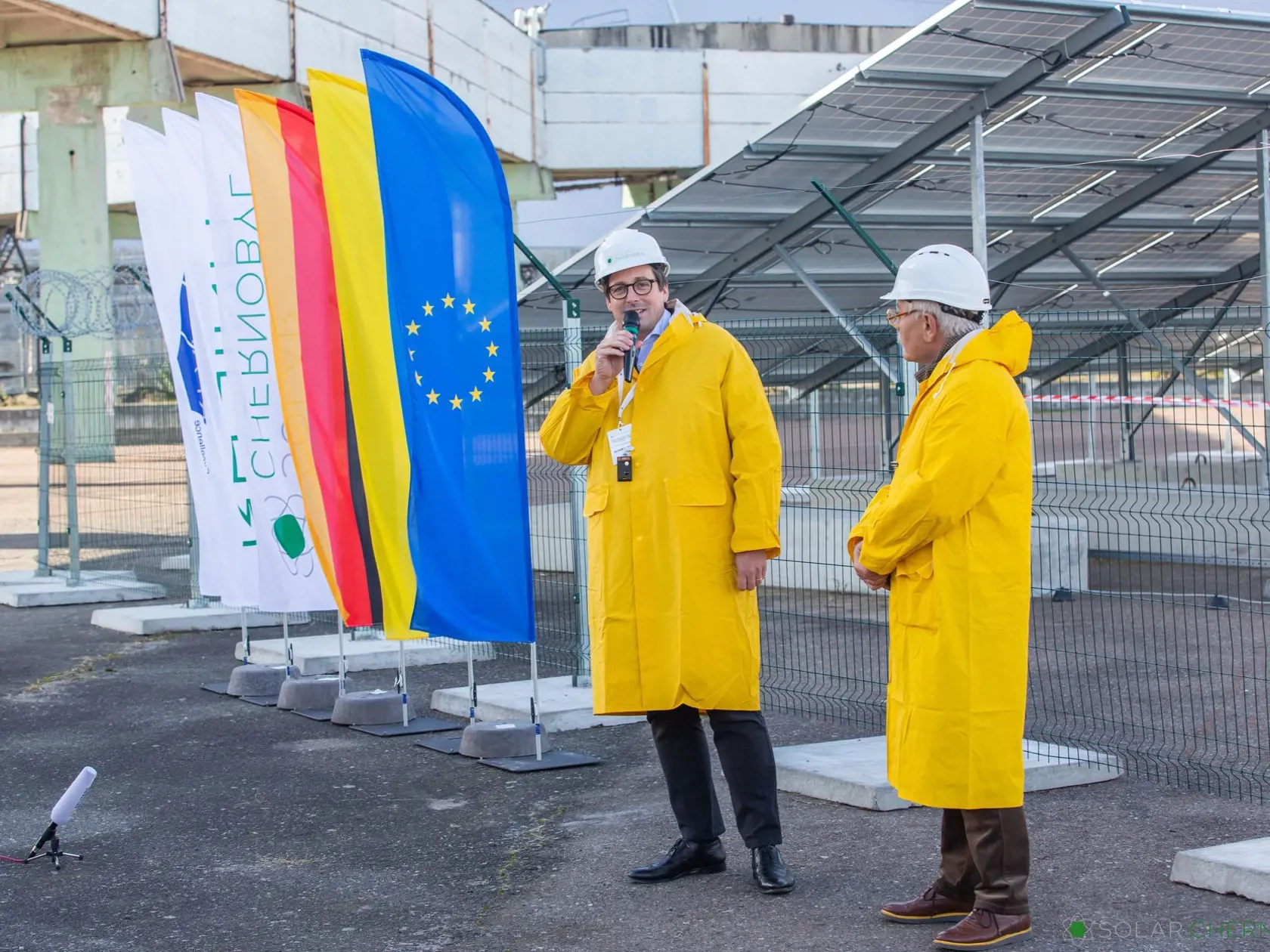 Miesto poznačené krvou a radiáciou je dodnes opustené kvôli kontaminácii. No napriek tomu tam vznikla nová elektráreň. Od 5. októbra sa tak v Černobyle opäť vyrába elektrina, no len za pomoci solárnych panelov.
