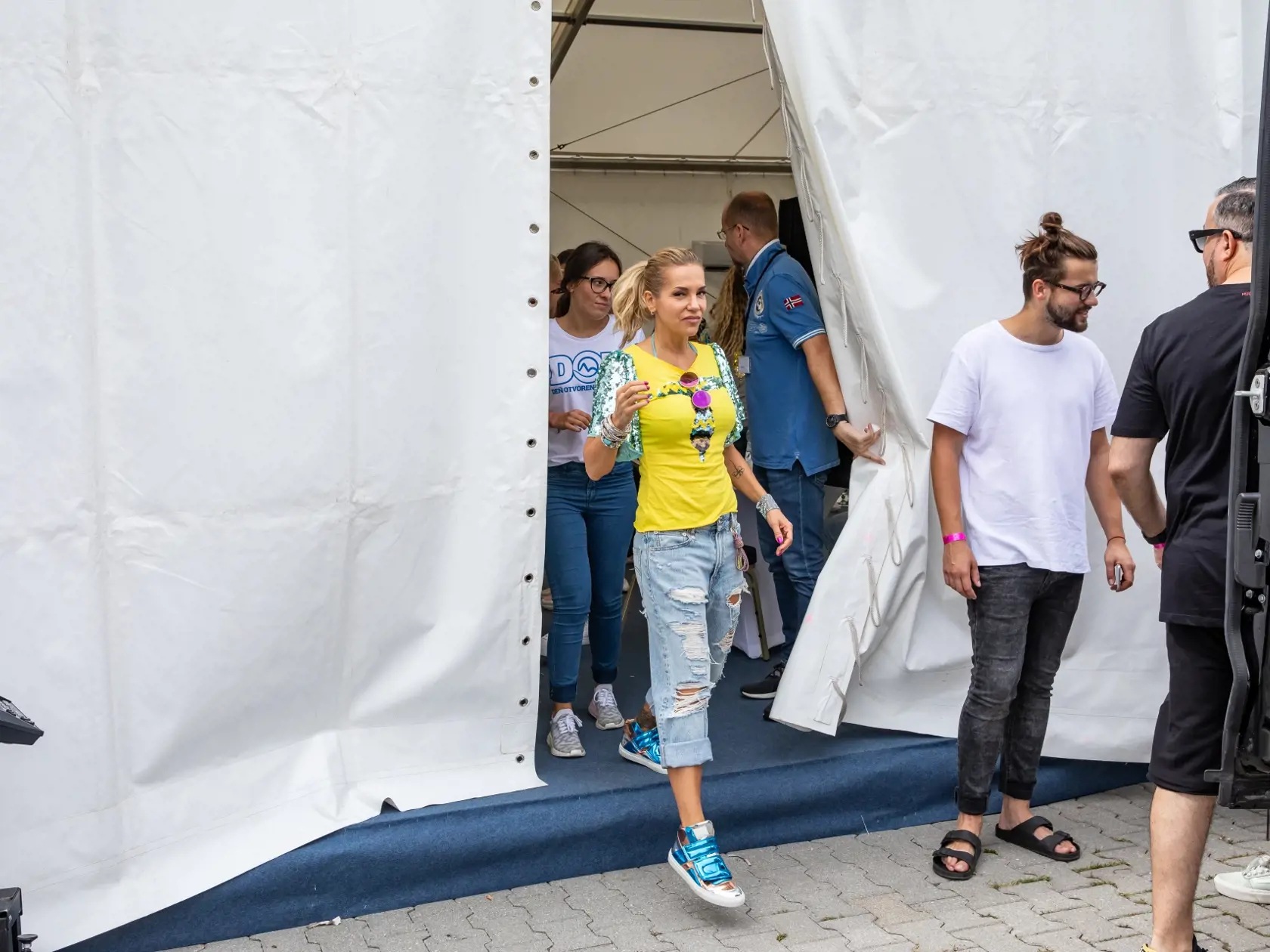 V zákulisí sa niektoré hviezdy poriadne odviazali.