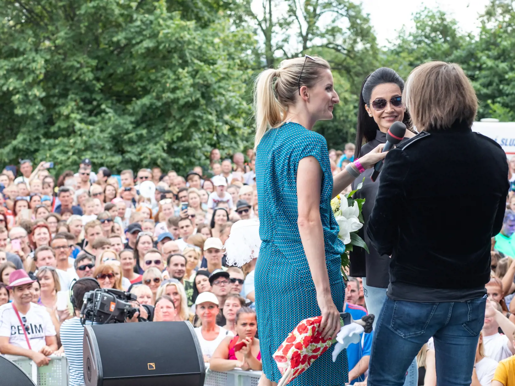 Deň otvorených dverí v TV Markíza. Na fotke: Lucie Bílá a Adéla Banášová