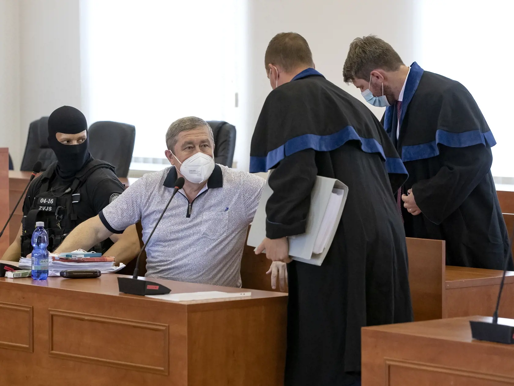 Súdne pojednávanie s bývalým šéfom úradu Špeciálnej prokuratúry Dušanom Kováčikom na  Špecializovanom trestnom súde v Pezinku, ktorý e obvinený zo zločinu zneužitia právomoci verejného činiteľa, obzvlášť závažného zločinu prijímania úplatku, zločinu založenia, zosnovania a podporovania zločineckej skupiny a z prečinu ohrozenia dôvernej a vyhradenej skutočnosti.