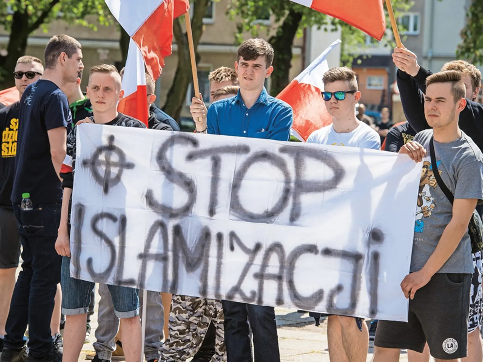 Protesty: Väčšia časť Poliakov nie je utečencom naklonená.