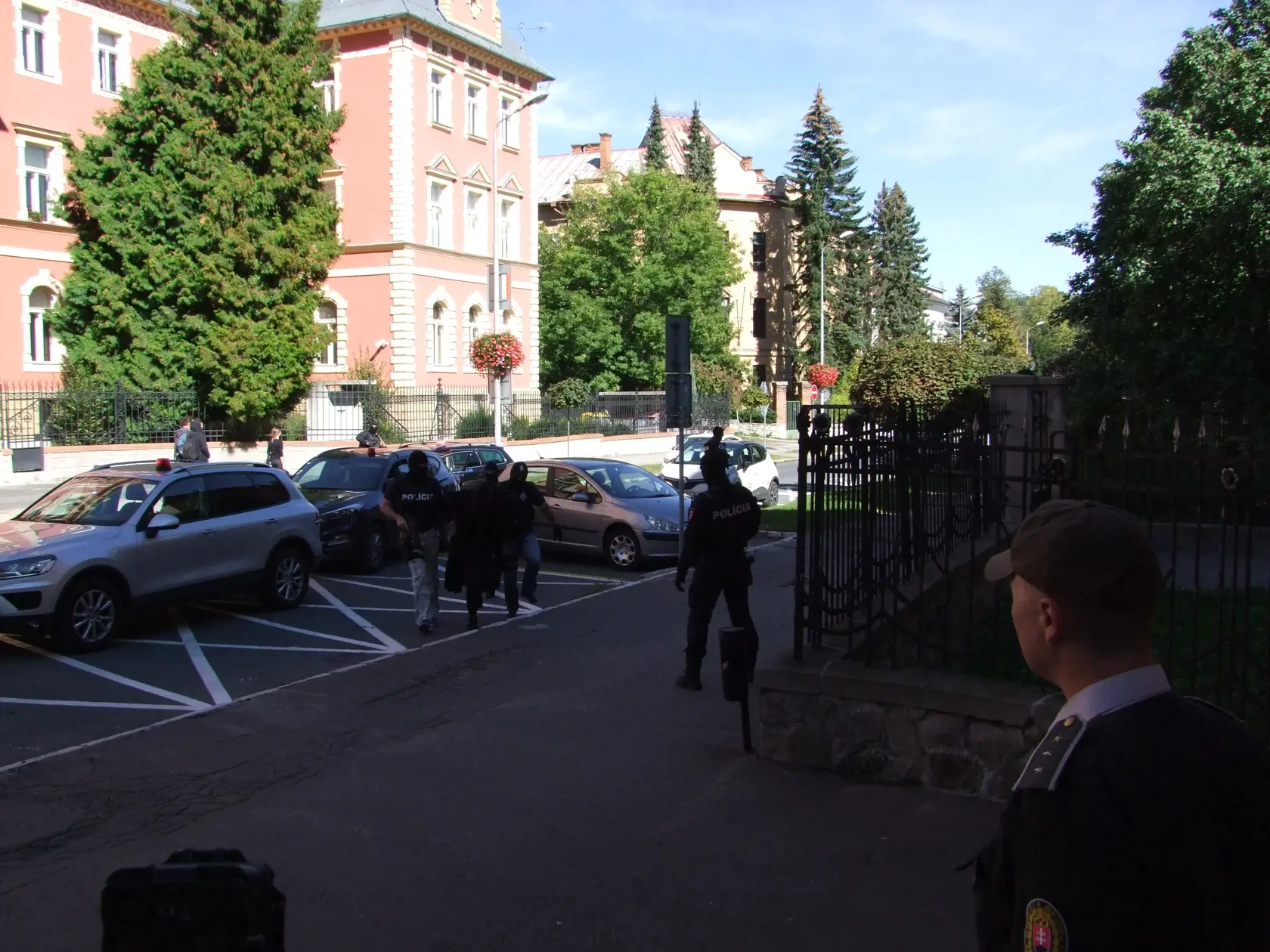 Polícia priviedla na súd bývalú Kočnerovu tlmočníčku, Alenu Zsuzsovú (44).