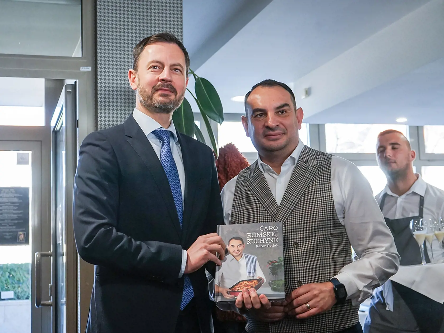 Krst knihy Petra Polláka Čaro rómskej kuchyne