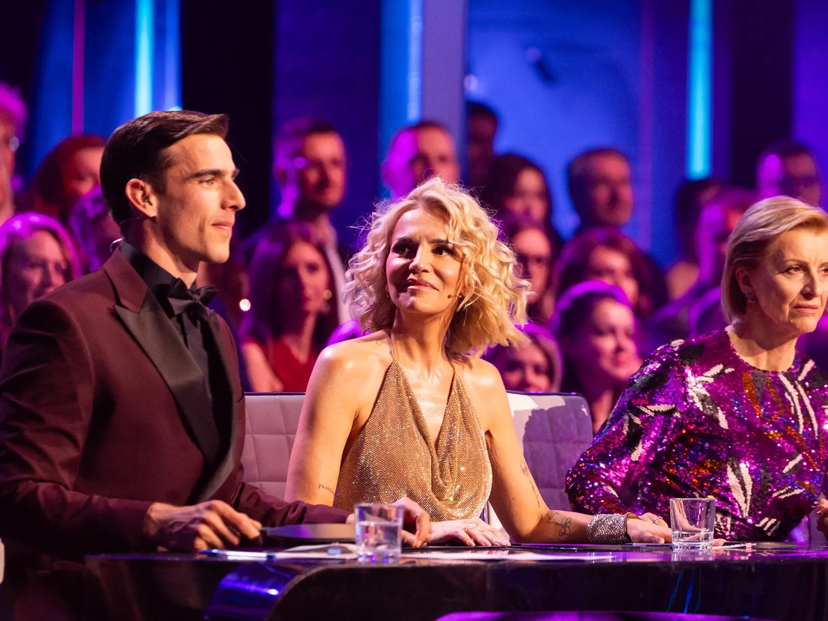 Na snímke porota Tatiana Drexler, Adam Bardy, Dara Rolins počas šiesteho kola Let's dance 2025. 