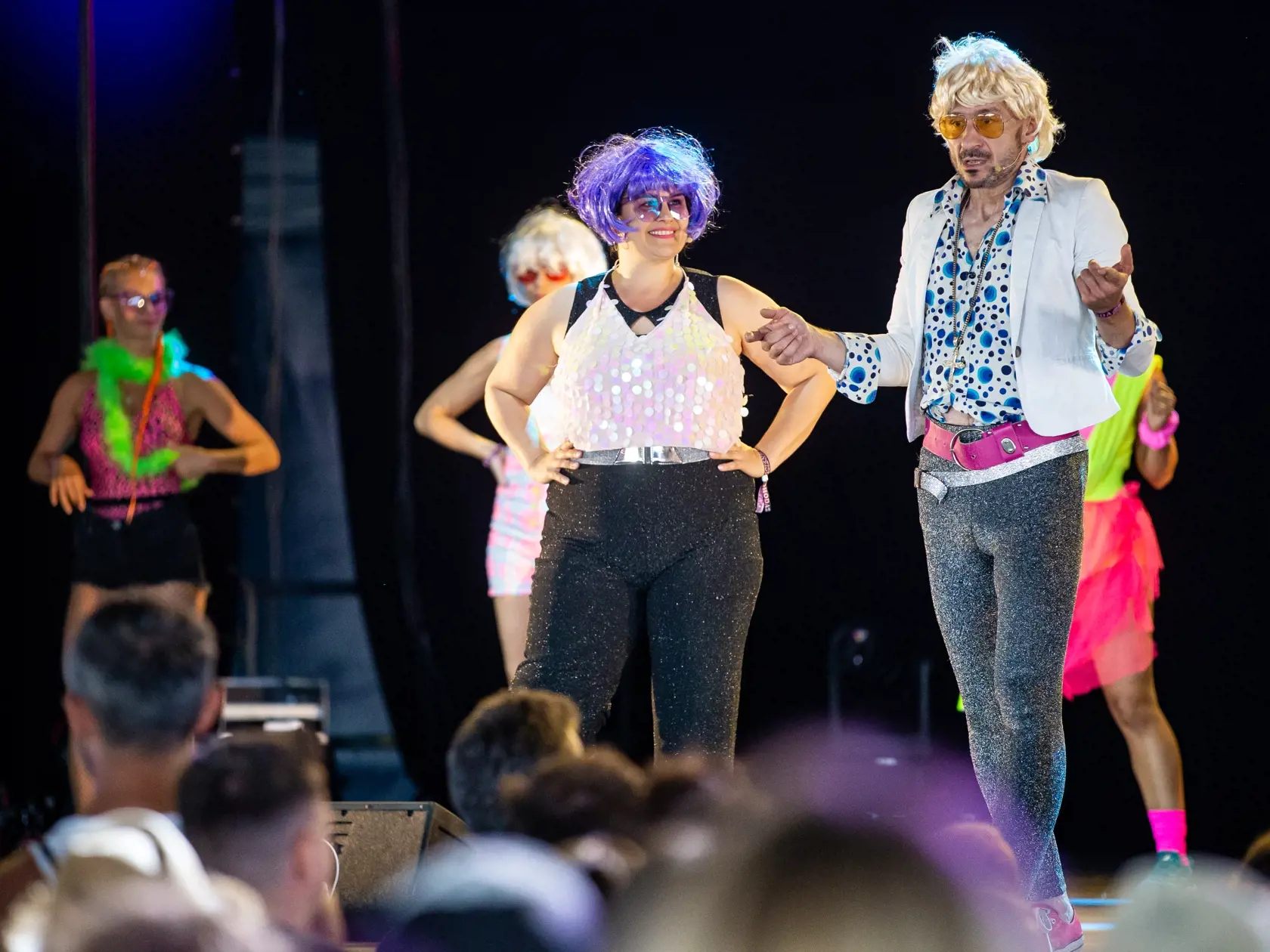 Druhý deň hudobného festivalu "POHODA 2022" na letisku v Trenčíne. Na snímke Laco Cmorej a Petra Polnišová.