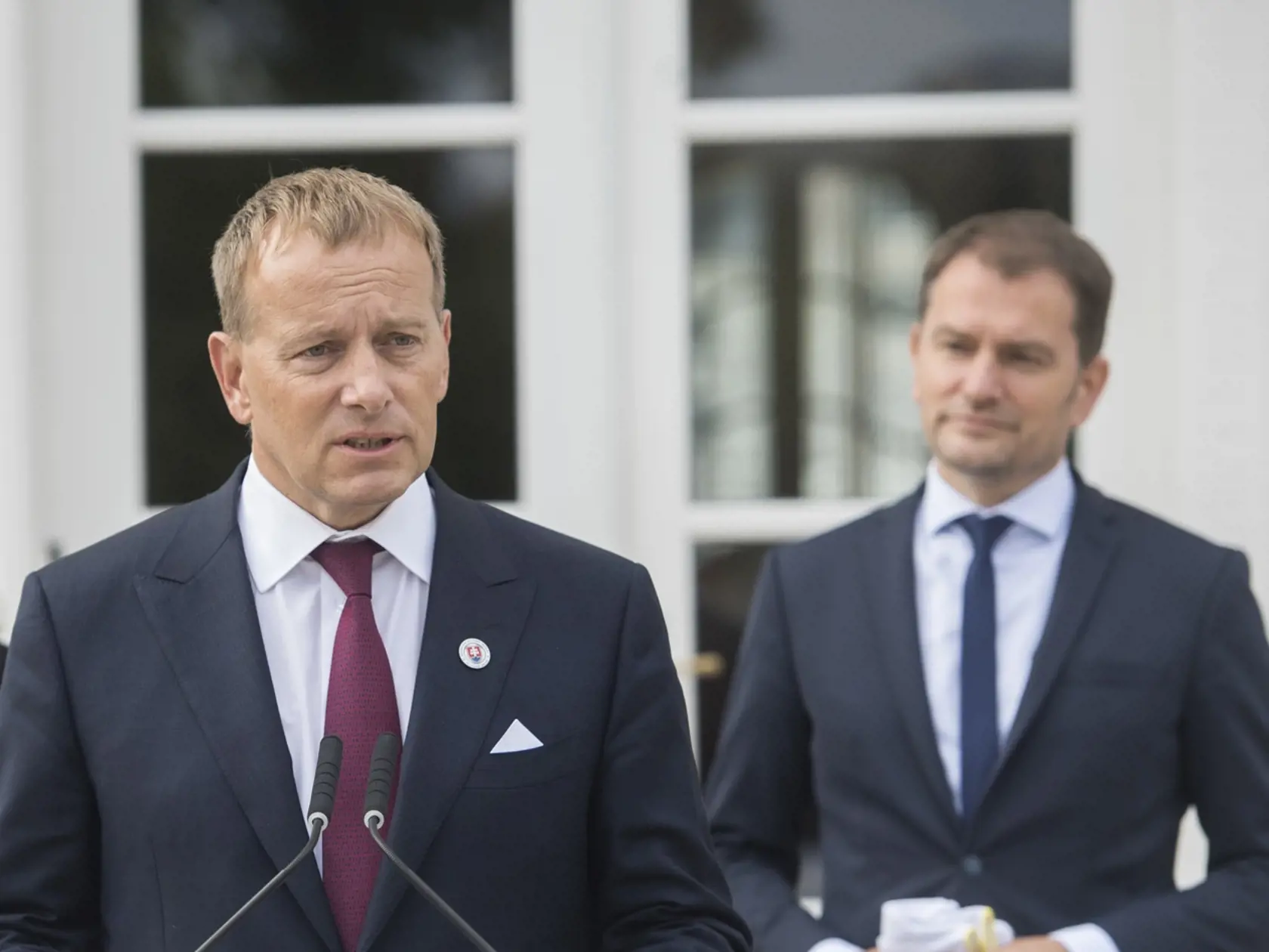 Na snímke zľava prezidentka SR Zuzana Čaputová, predseda Národnej rady (NR) SR Boris Kollár (Sme rodina) a premiér SR Igor Matovič (OĽANO) počas brífingu po spoločných raňajkách v Prezidentskom paláci 4. septembra 2020 v Bratislave.