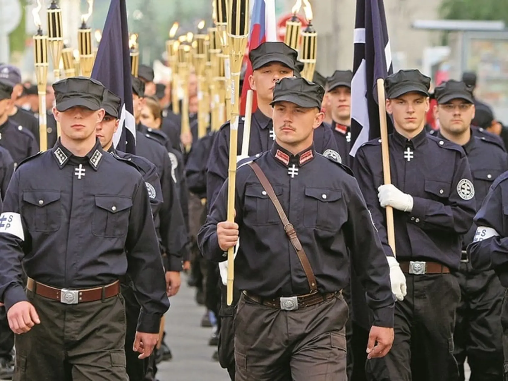 Marian Kotleba pochodoval ešte pred pár rokmi.