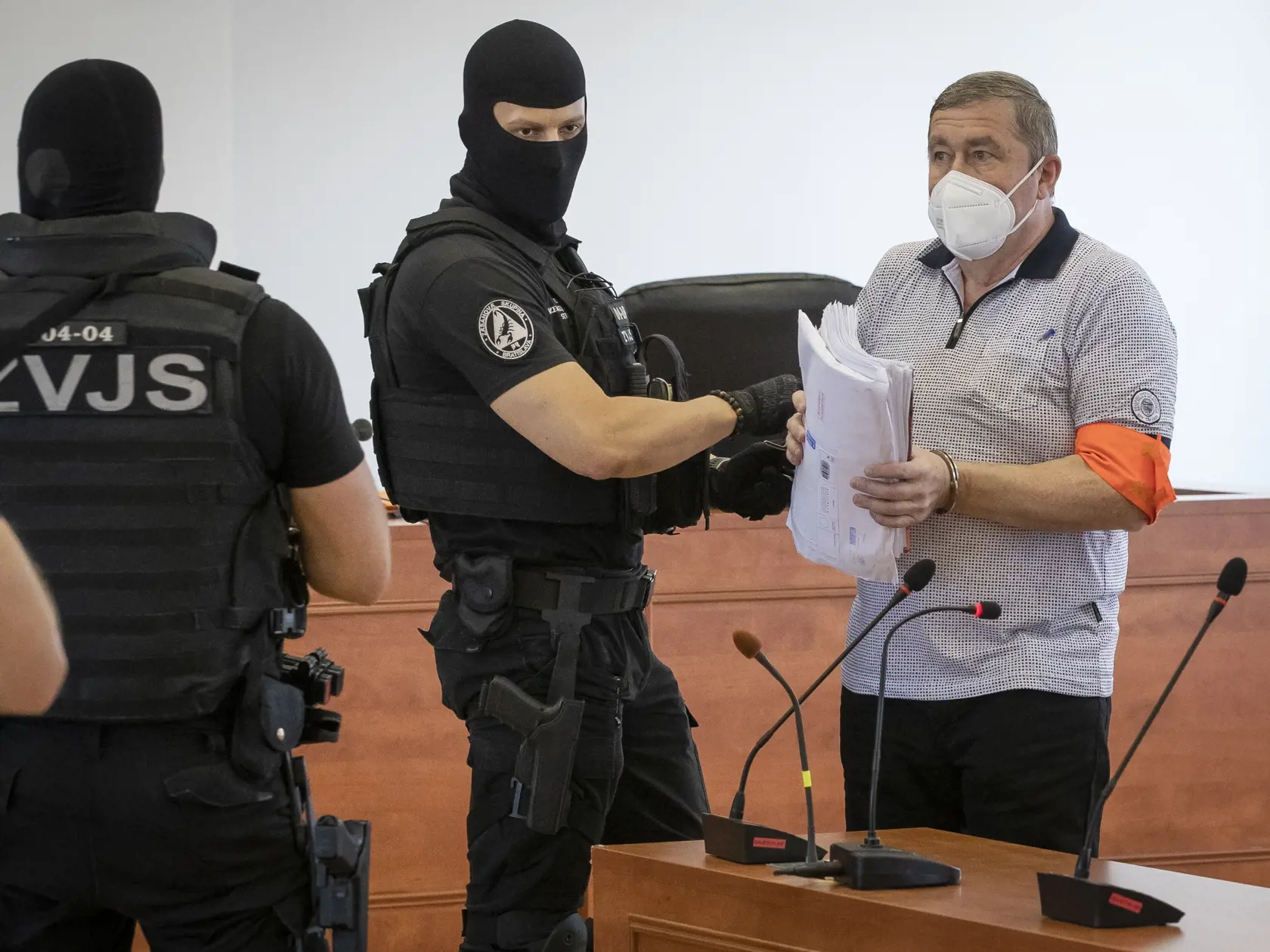 Súdne pojednávanie s bývalým šéfom úradu Špeciálnej prokuratúry Dušanom Kováčikom na  Špecializovanom trestnom súde v Pezinku, ktorý je obžalovaný zo zločinu zneužitia právomoci verejného činiteľa, obzvlášť závažného zločinu prijímania úplatku, zločinu založenia, zosnovania a podporovania zločineckej skupiny a z prečinu ohrozenia dôvernej a vyhradenej skutočnosti.