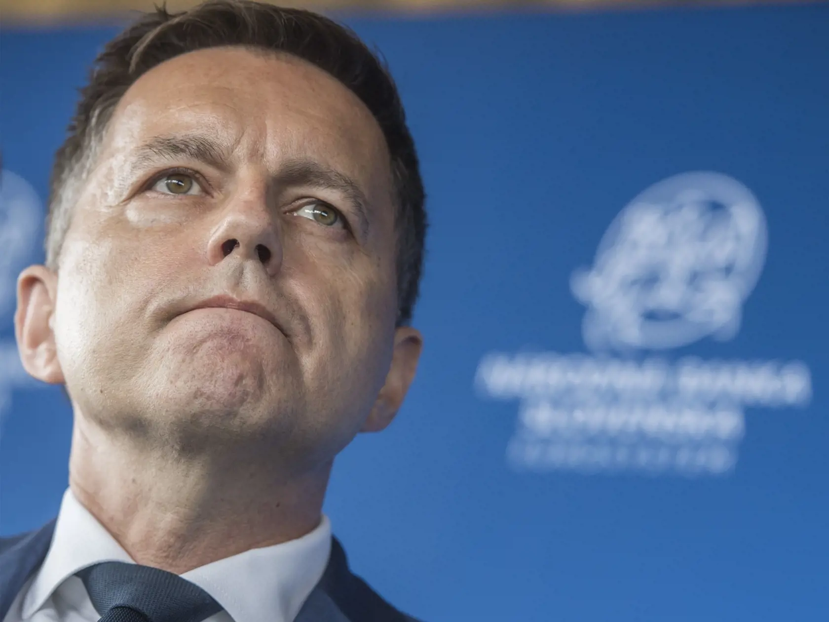 Podľa výpovede Františka Imreczeho, ktorý začal spolupracovať s políciou si Peter Kažimír vypýtal poriadne veľkú províziu za to, aby dostal projekt eKasa "požehnanie" aj od ministerstva financií.