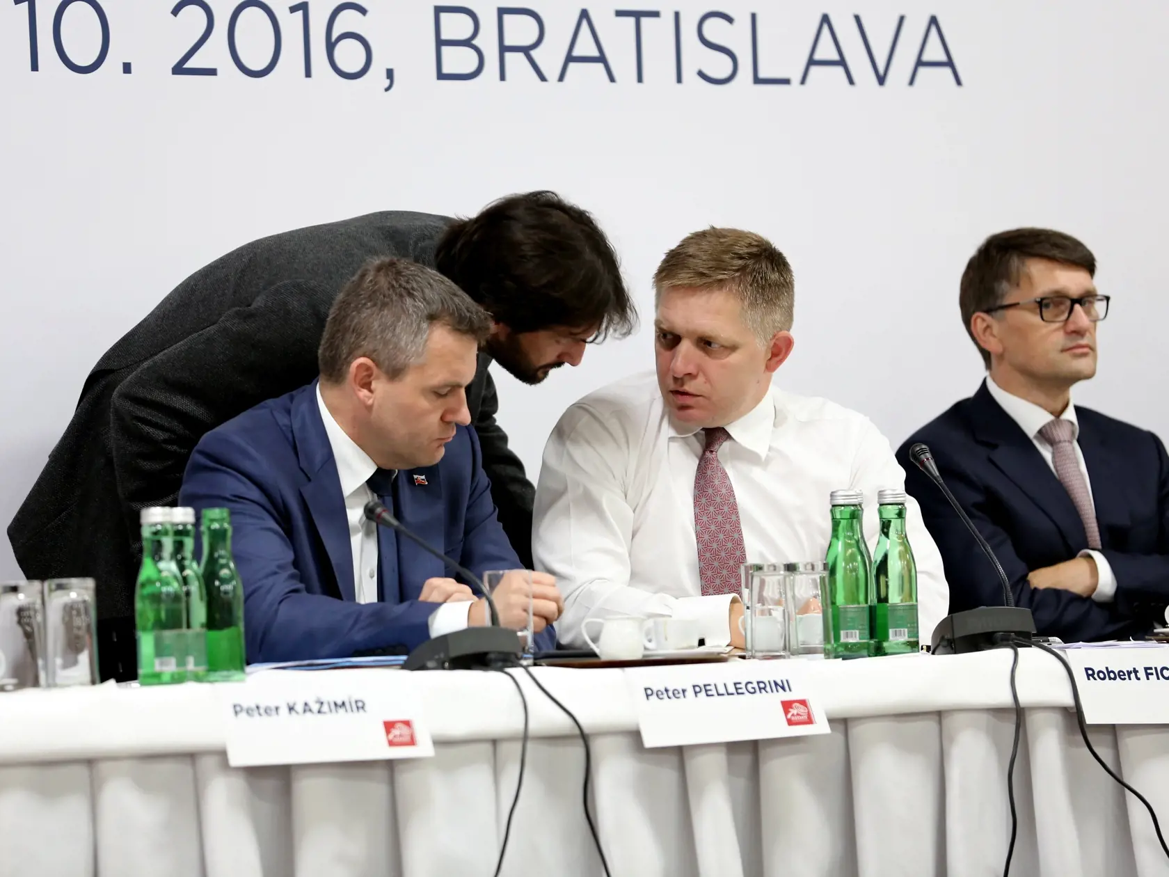 Kažimír je ďalší bývalý smerák, proti ktorému svedčí niektorý z kajúcnikov.