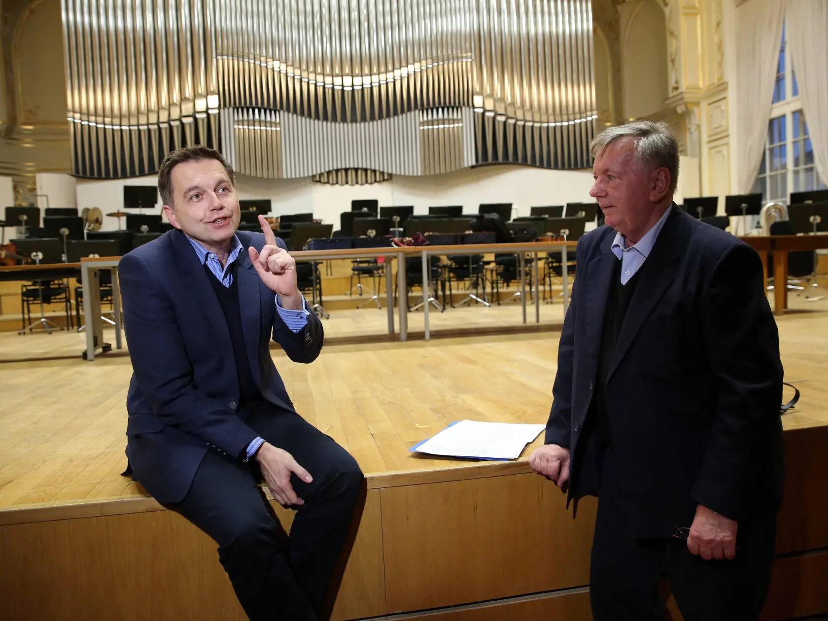 Podľa výpovede Františka Imreczeho, ktorý začal spolupracovať s políciou si Peter Kažimír vypýtal poriadne veľkú províziu za to, aby dostal projekt eKasa "požehnanie" aj od ministerstva financií.