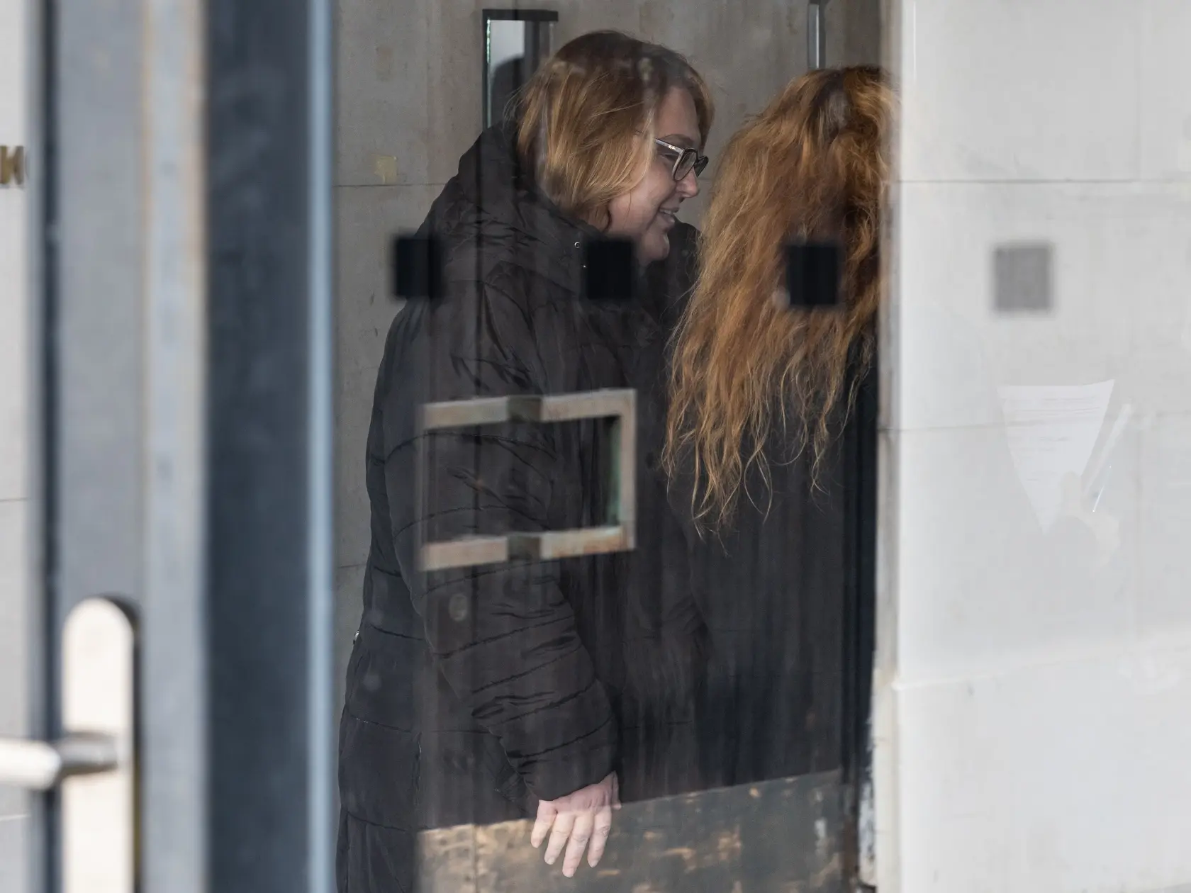 Pohreb režiséra Stanislava Párnického v bratislavskom krematóriu. Na snímke Simona Párnická. 