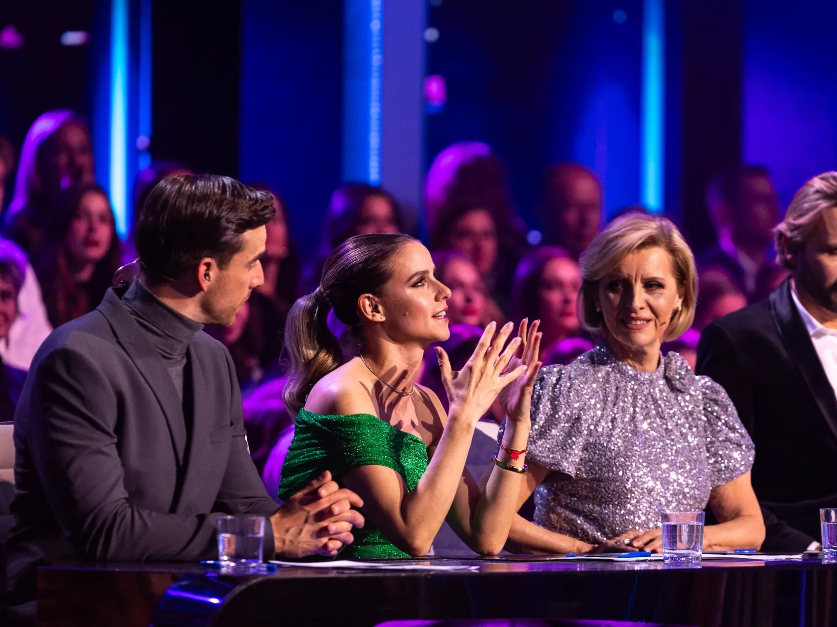 Na snímke porota Ján Ďurovčík, Tatiana Drexler, Adam Bardy, Nela Pocisková počas piateho  kola Let's dance 2025.
