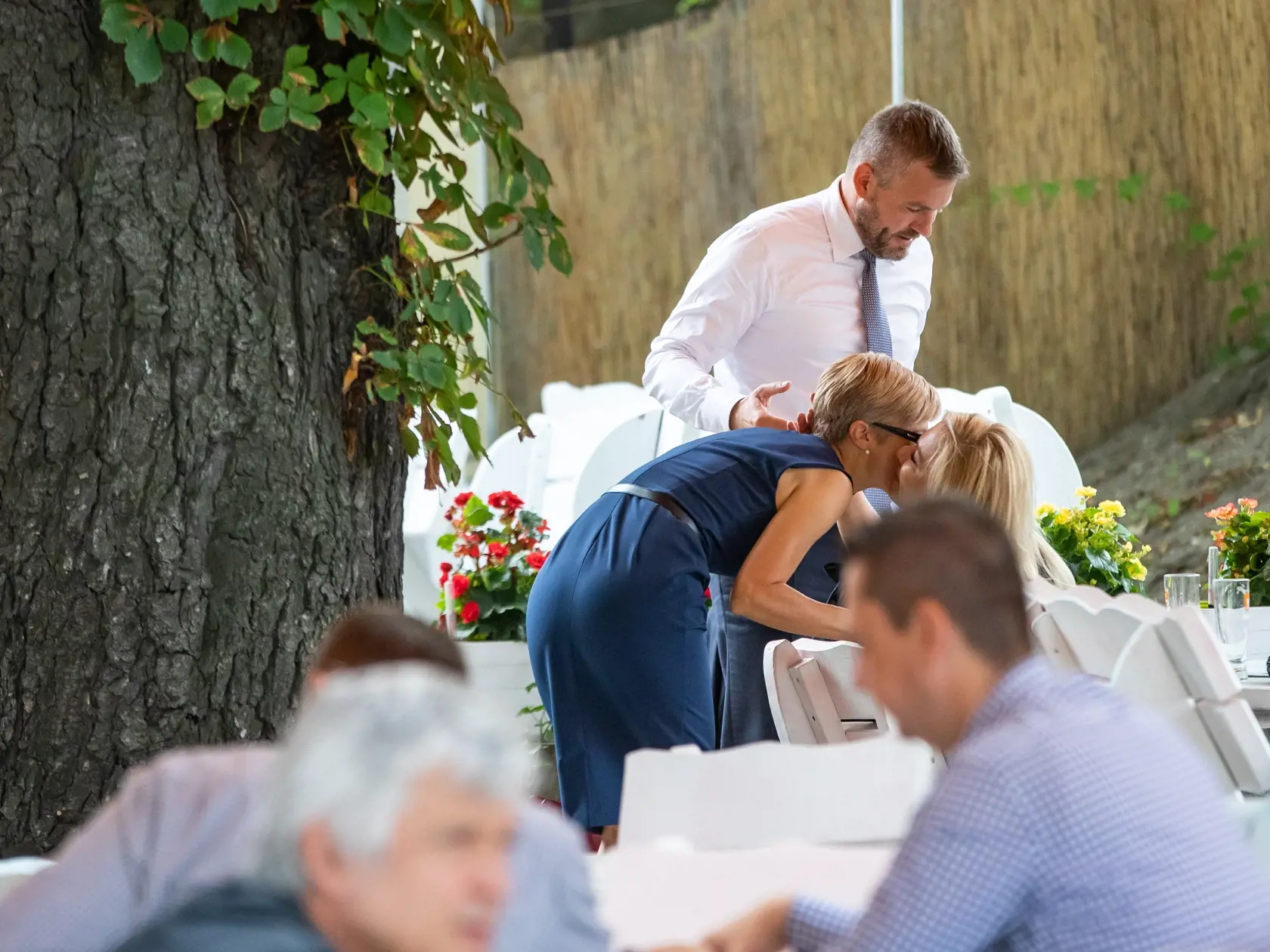 Krátko po tom, čo sa včera predpoludním stretli Pellegrini so Sakovou pri príležitosti 75. výročia SNP, si to vo dvojici namierili do jednej z bratislavských kaviarní.