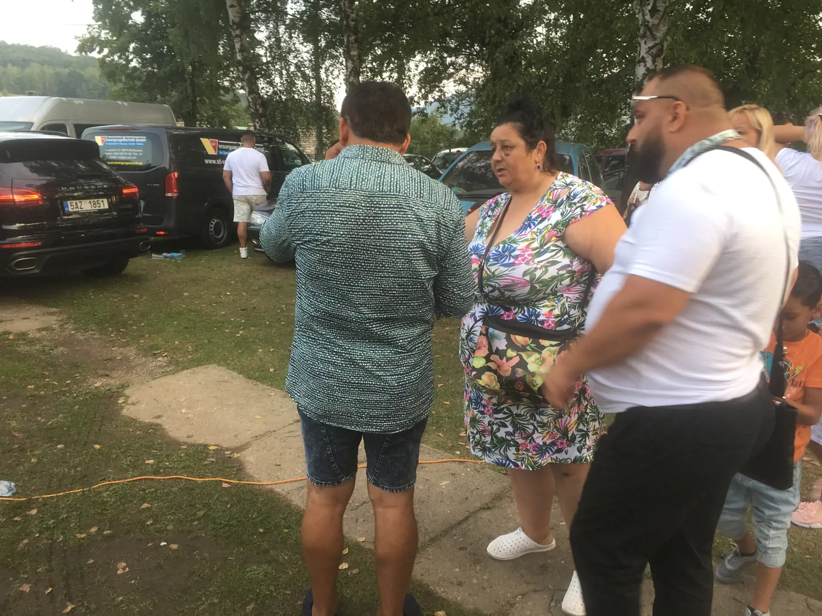 Sendreiovci napriek zraneniam dokázali Balvalfest zachrániť a zorganizovať. Dokonca aj zaspievali.