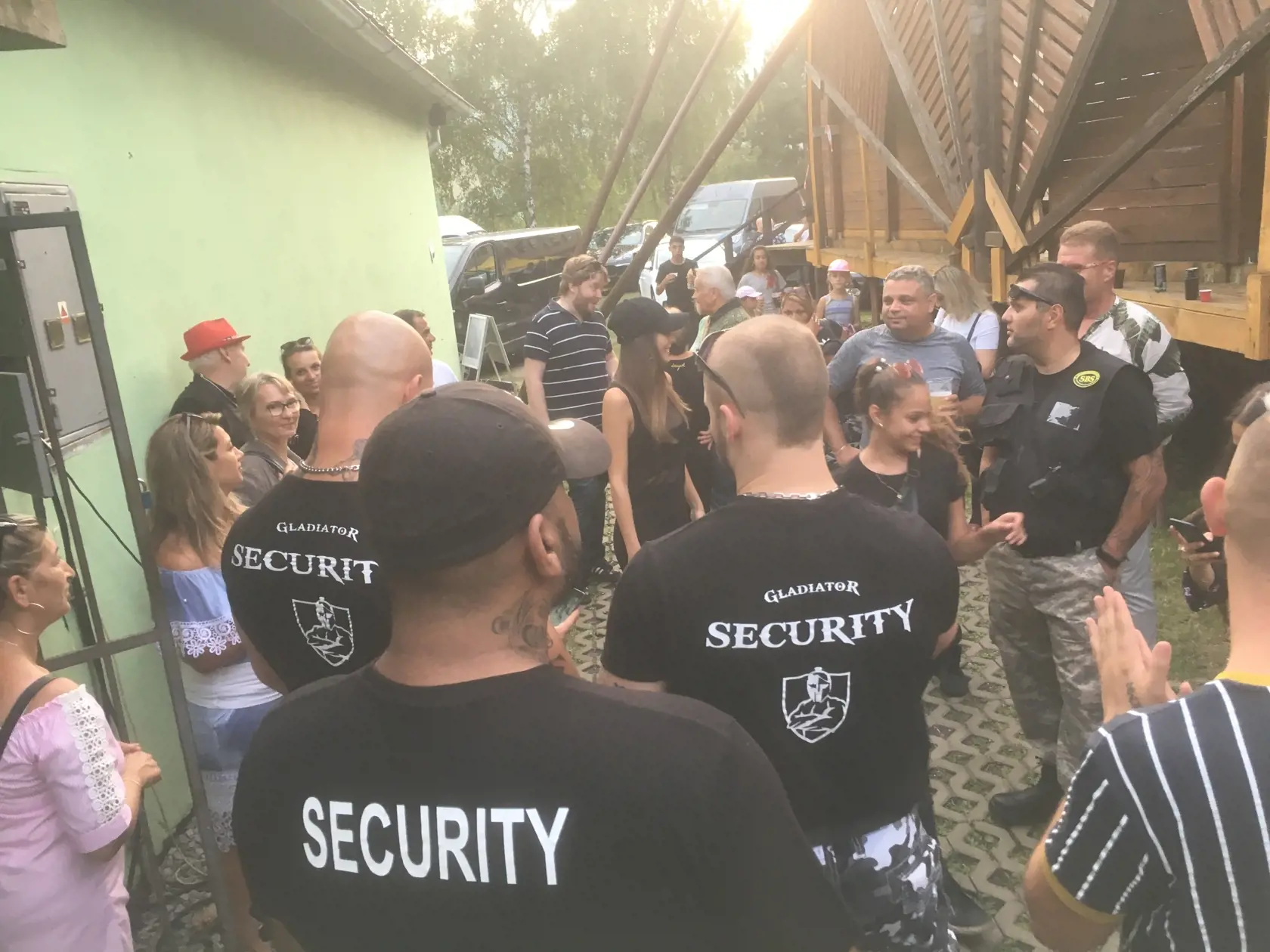 Monika Bagárová bola najväčšia hviezda Balvalfestu a strážili ju štyria esbéeskári.