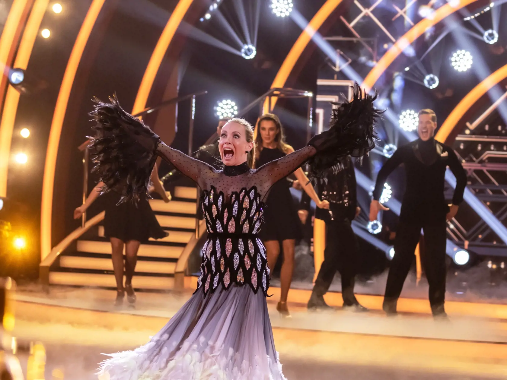 Diana Mórová a Marek Bureš počas vystúpenia prvého kola Let's Dance. Dvojica si v ten večer vytancovala druhé miesto.