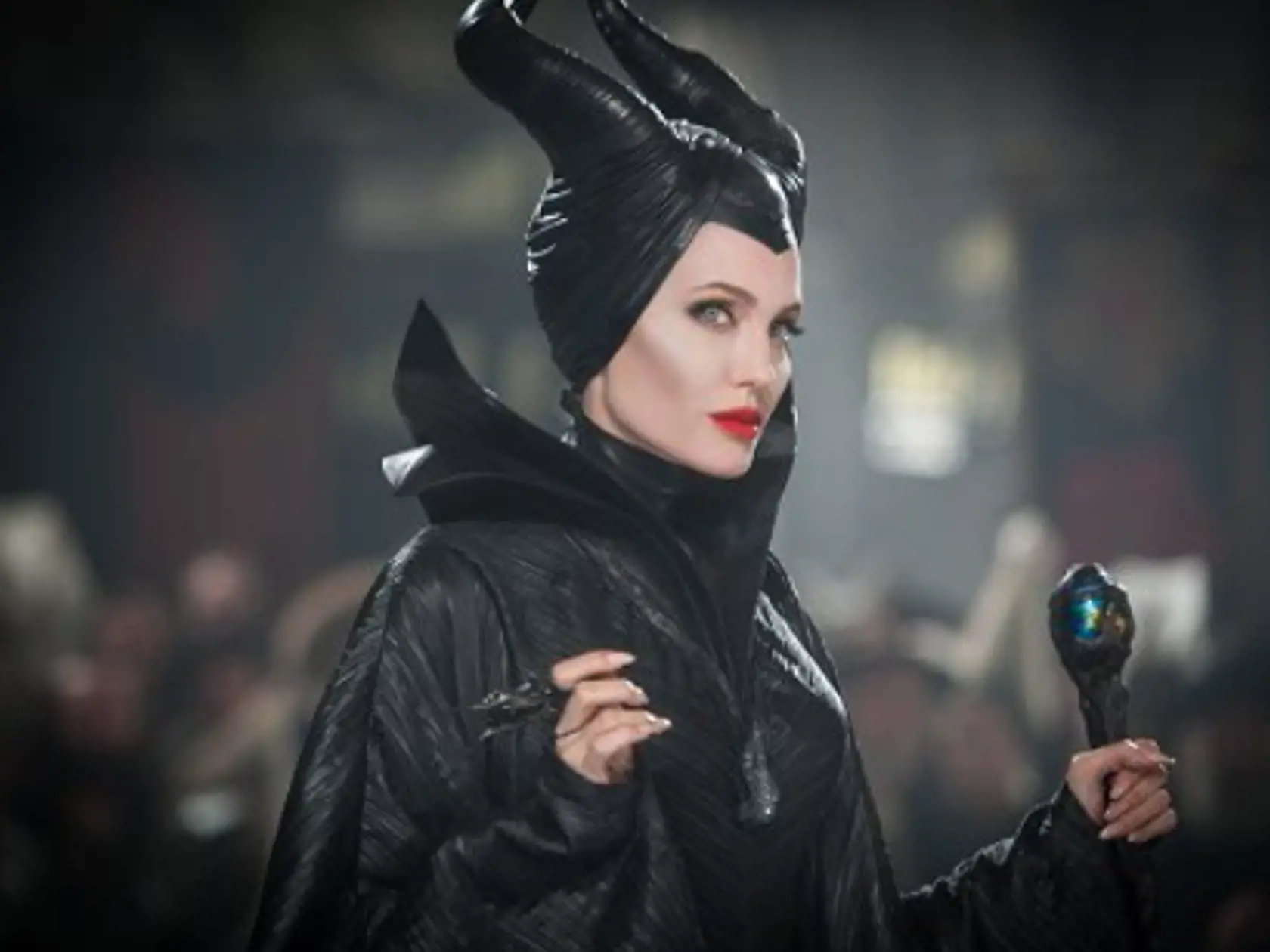 Angelina Jolie vo filme Maleficent.