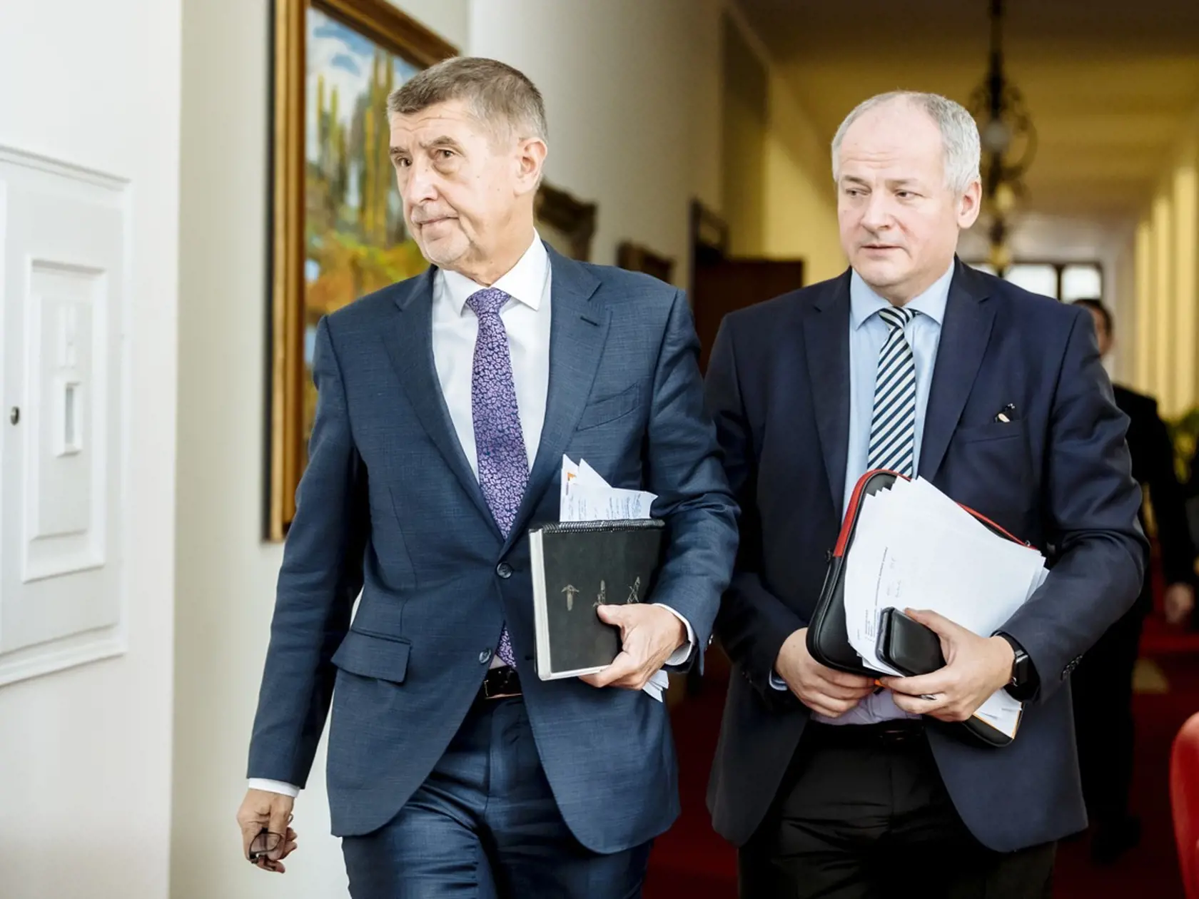 Premiér Andrej Babiš (vľavo) a Roman Prymula (vpravo).