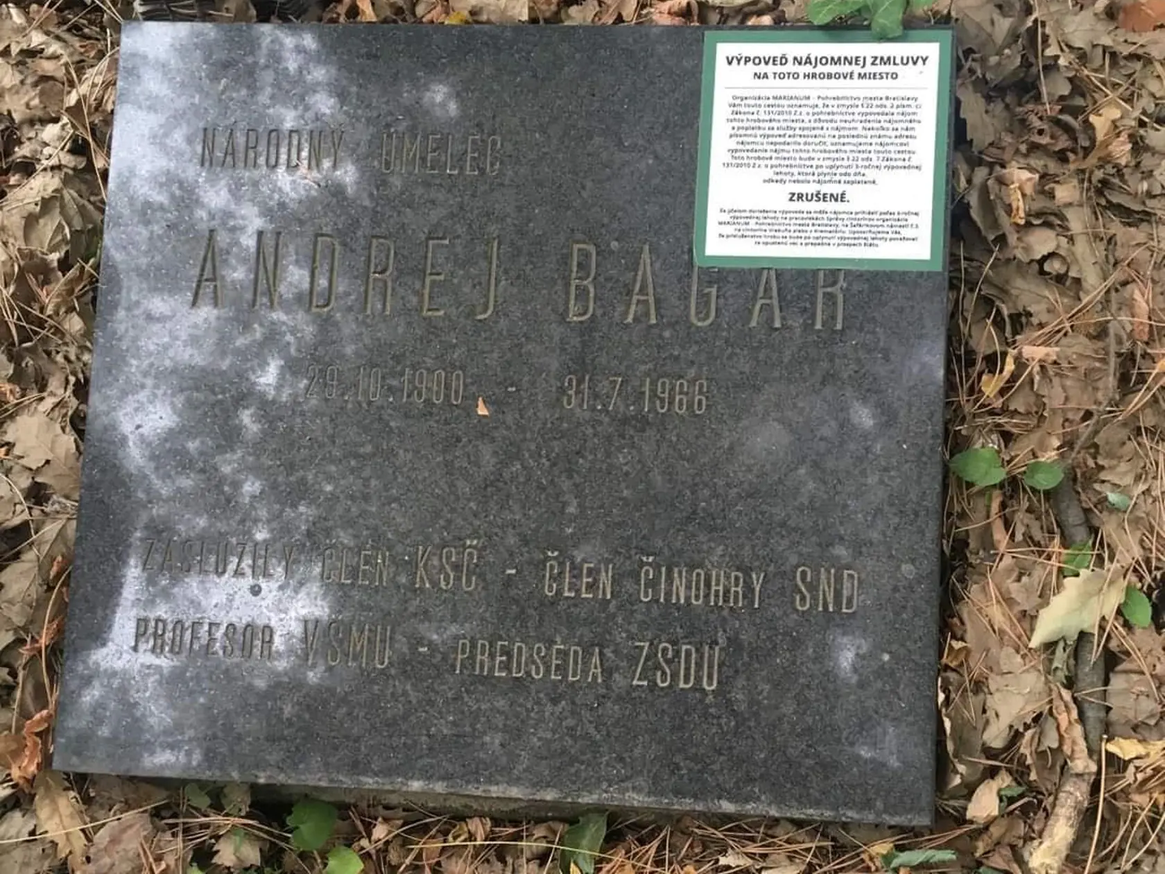 Informácia o nezaplatenom hrobovom mieste Andreja Bagara