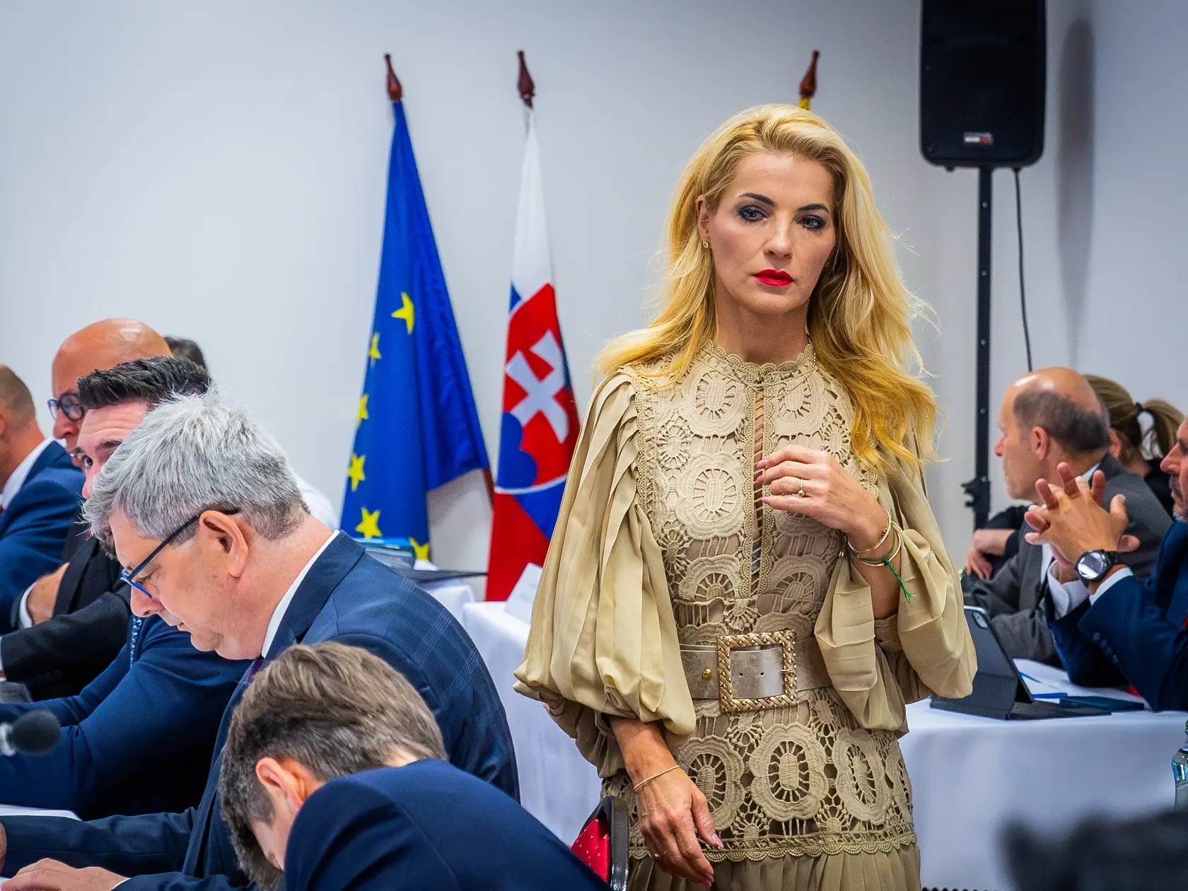 Výjazdové rokovanie vlády v Handlovej. Na snímke Martina Šimkovičová.