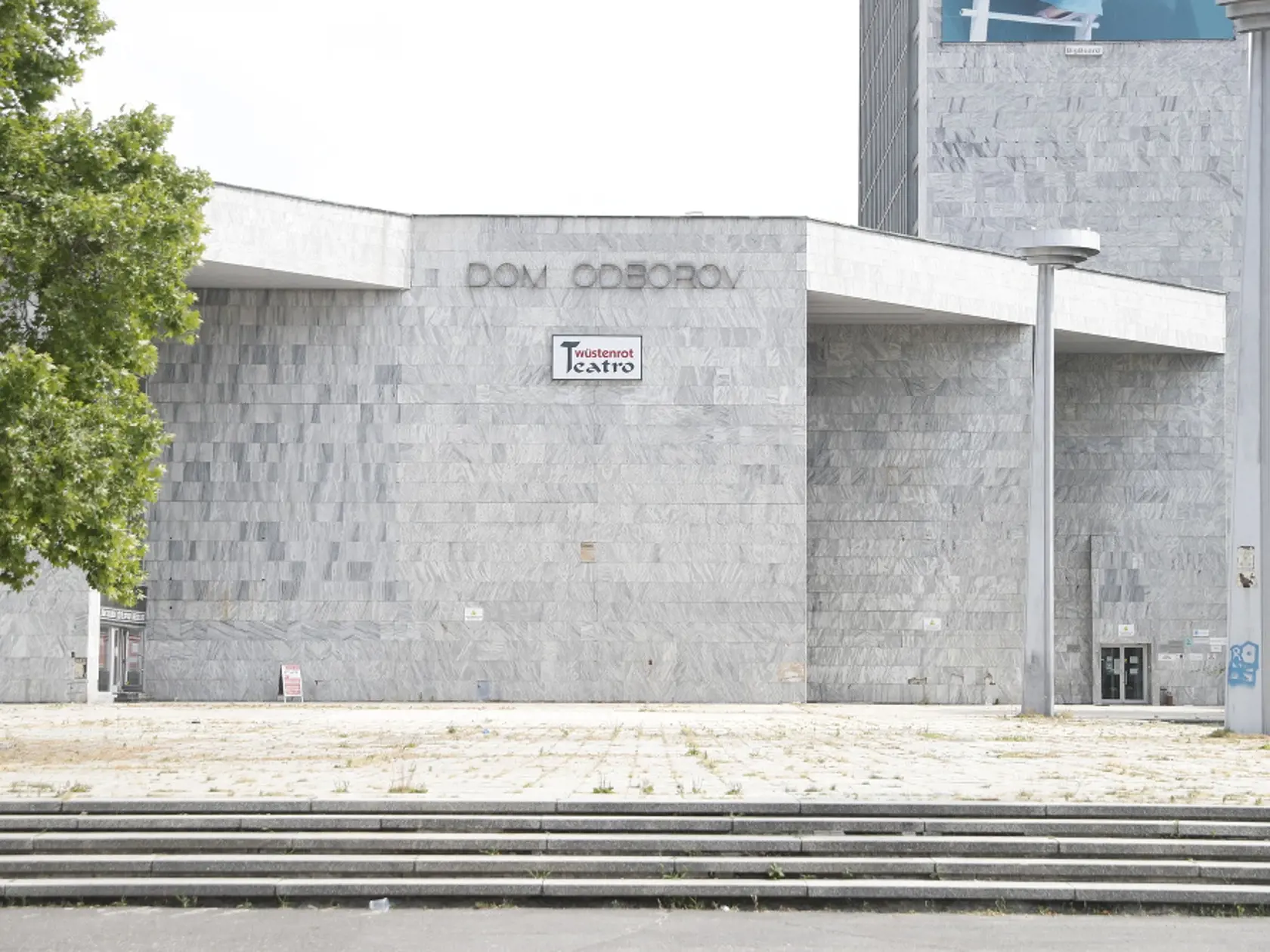 Dom odborov Istropolis 